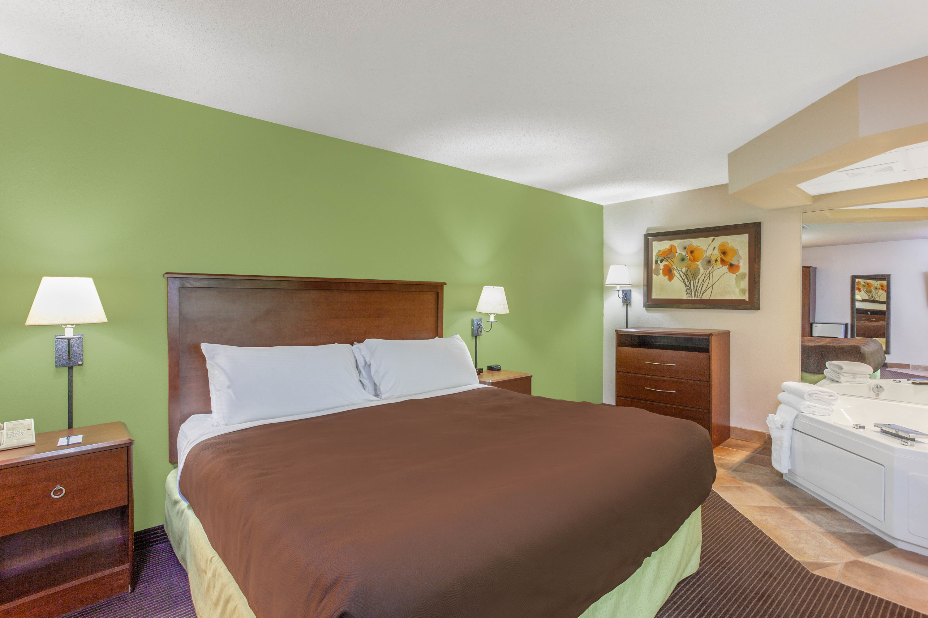 AmericInn by Wyndham Stillwater suite in Oak Park Heights, Minnesota