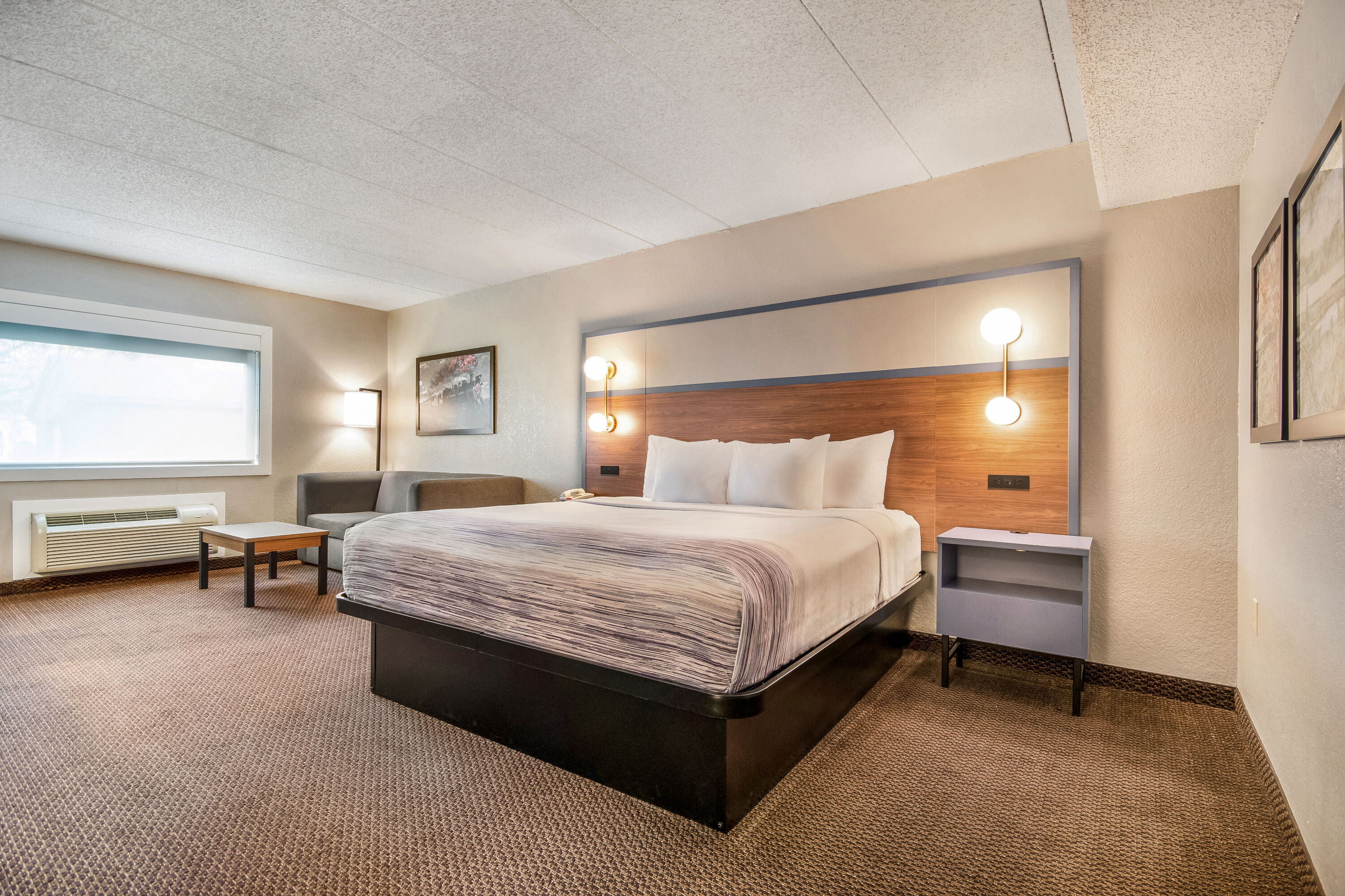AmericInn by Wyndham St. Peter suite in Saint Peter, Minnesota