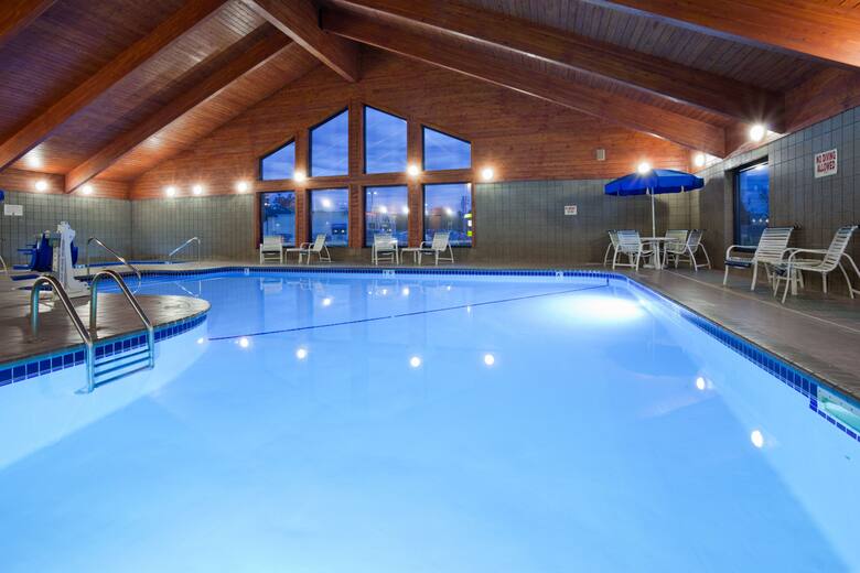 Americinn Lodge Suites Sartell Hotels Mn 56377 2056 Pool At The Americinn Lodge Suites Sartell In Minnesota
