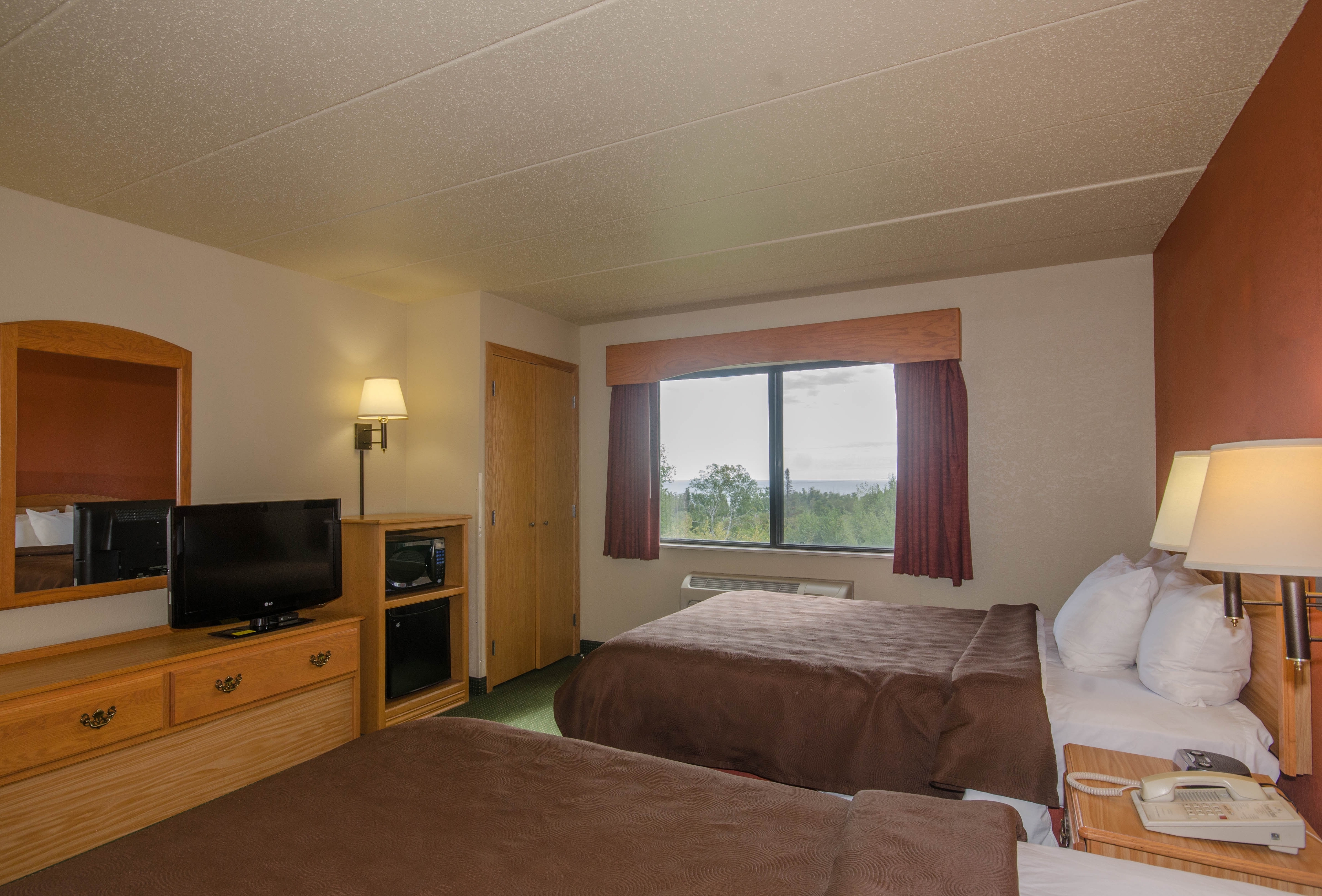 AmericInn by Wyndham Silver Bay Silver Bay, MN Hotels