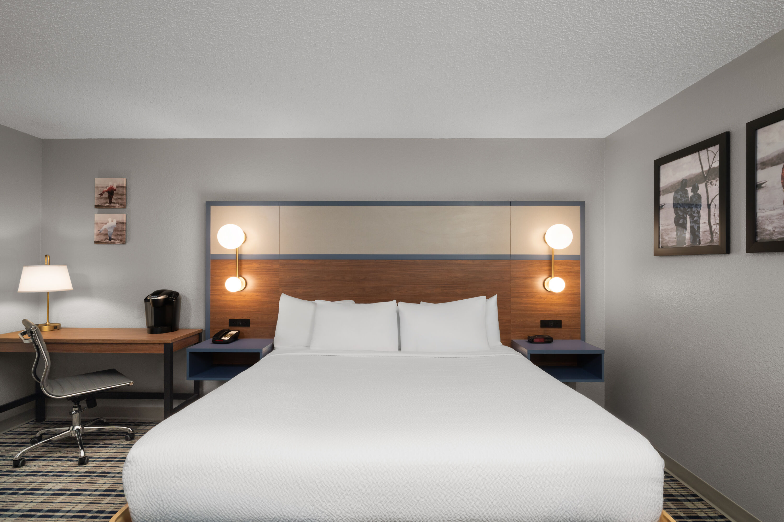 AmericInn by Wyndham Tofte Near Lake Superior hot tub suite in Tofte, Minnesota