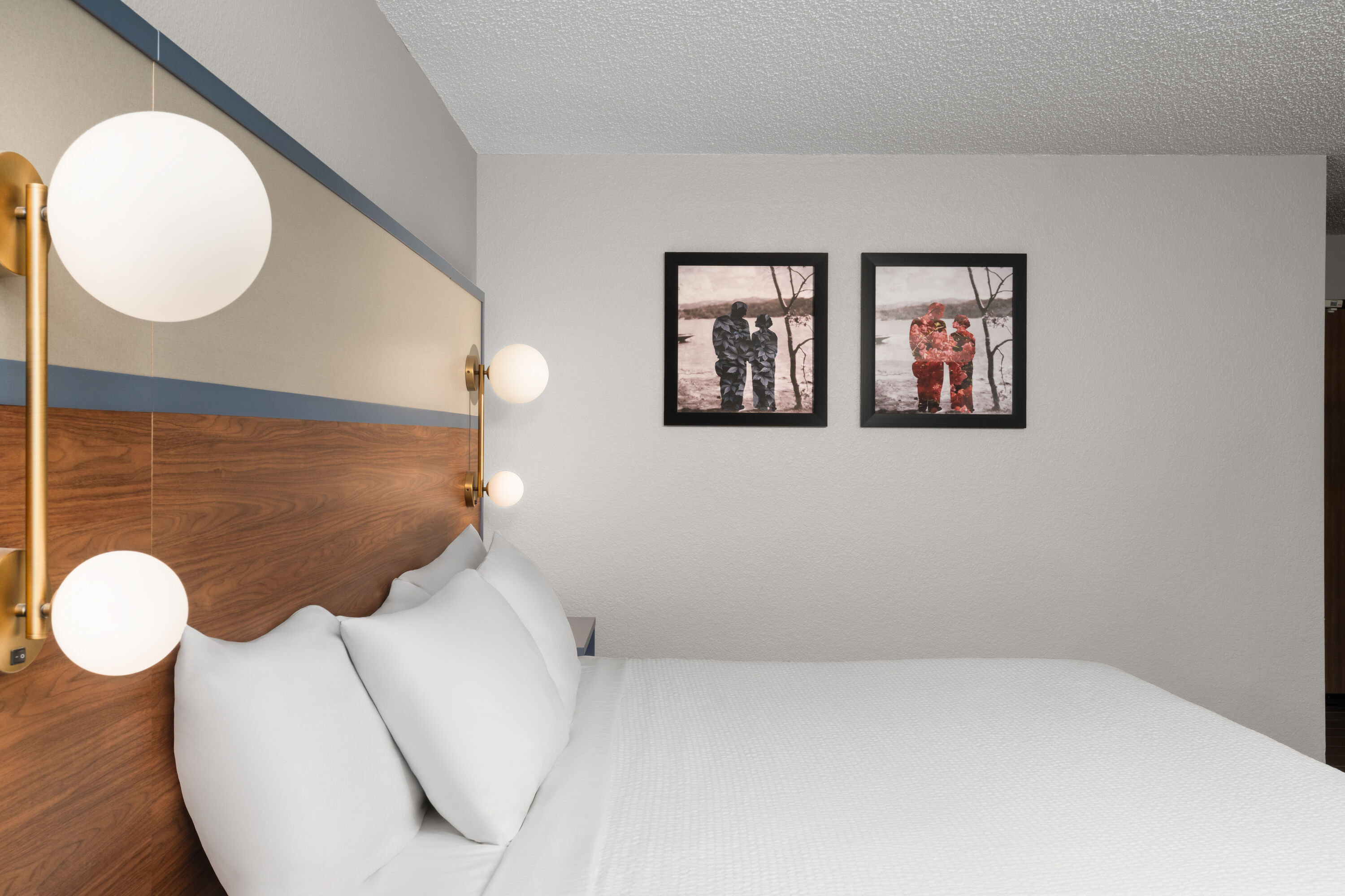 AmericInn by Wyndham Tofte Near Lake Superior hot tub suite in Tofte, Minnesota