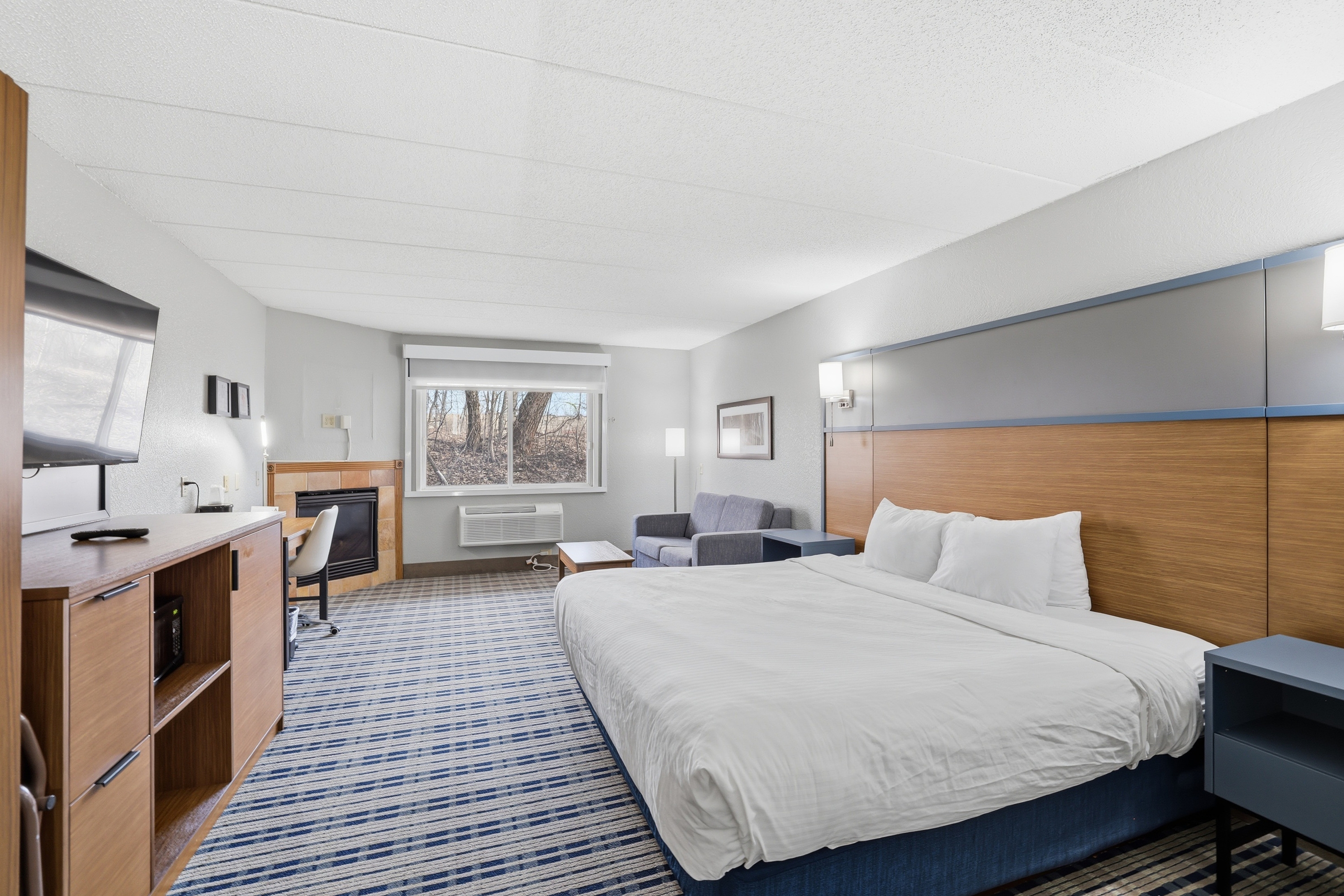 Guest room at the AmericInn by Wyndham White Bear Lake St. Paul in White Bear Lake, Minnesota