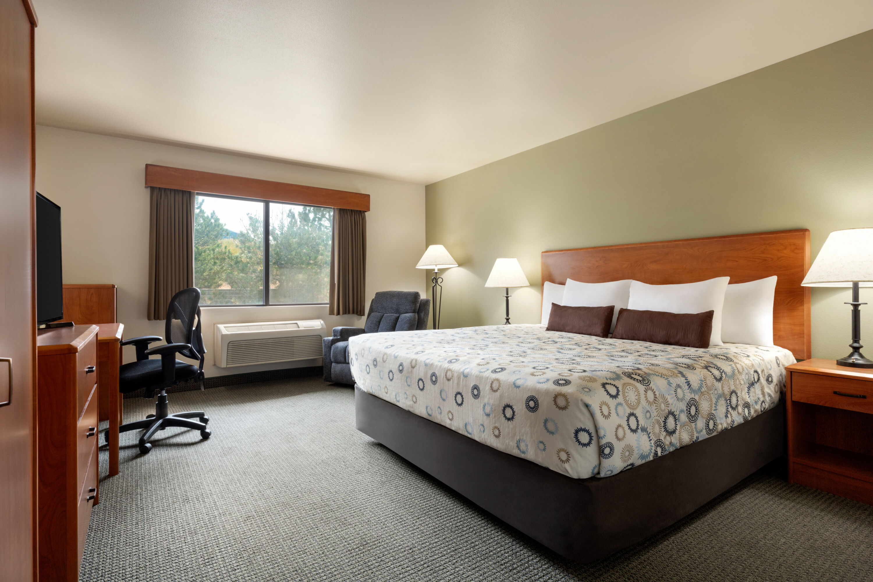 Guest room at the AmericInn by Wyndham Havre in Havre, Montana