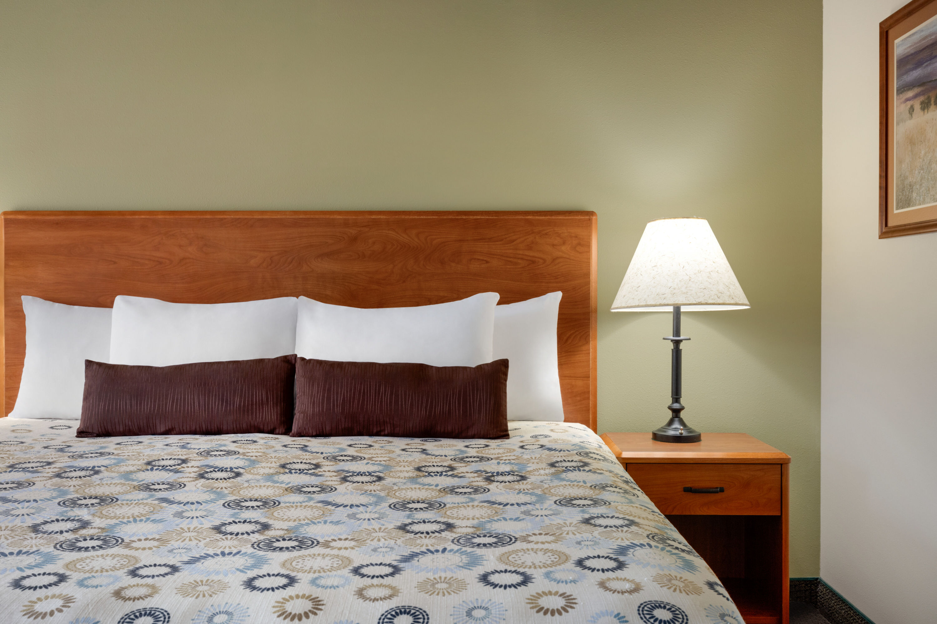 Guest room at the AmericInn by Wyndham Havre in Havre, Montana