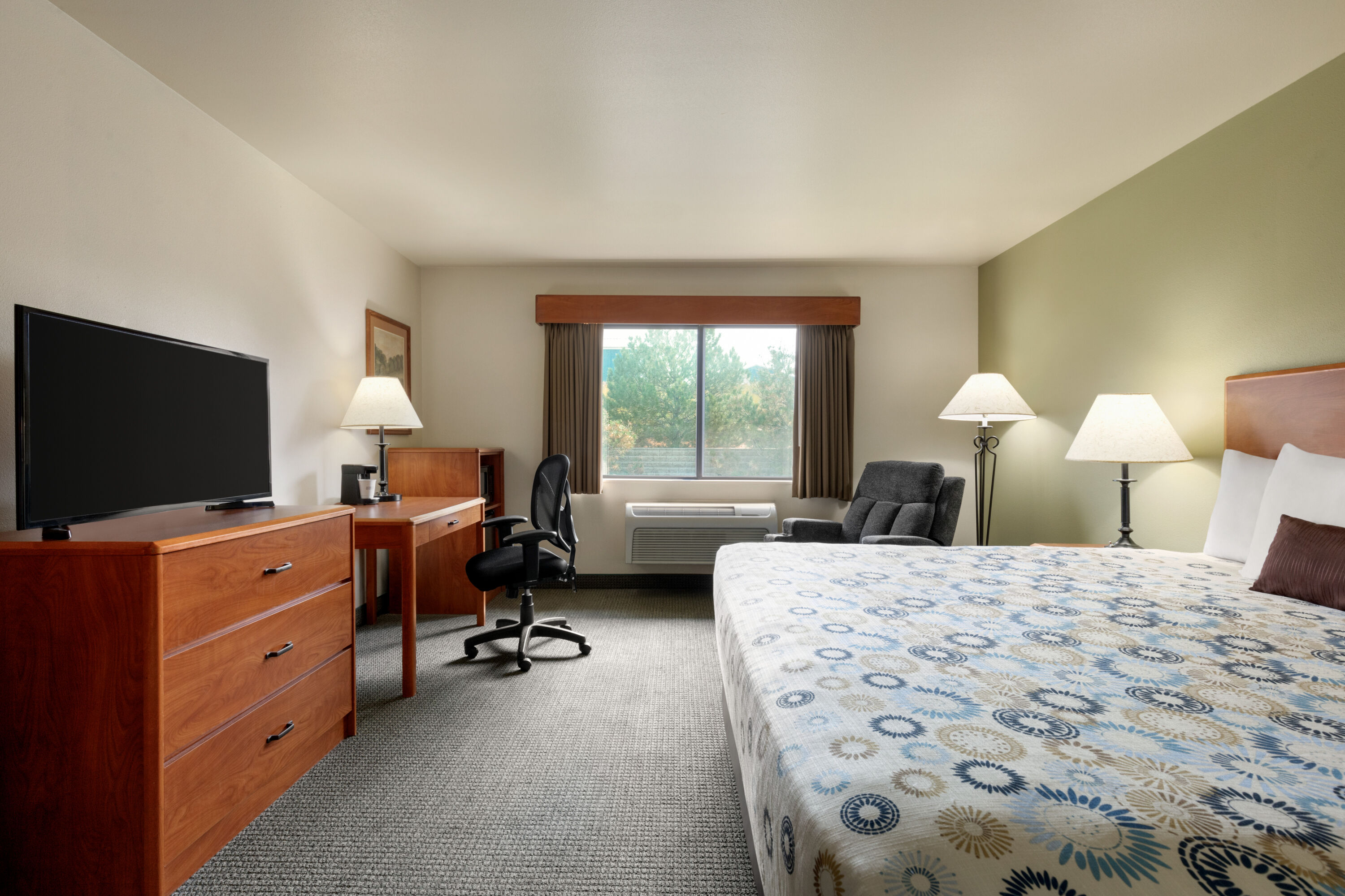 Guest room at the AmericInn by Wyndham Havre in Havre, Montana