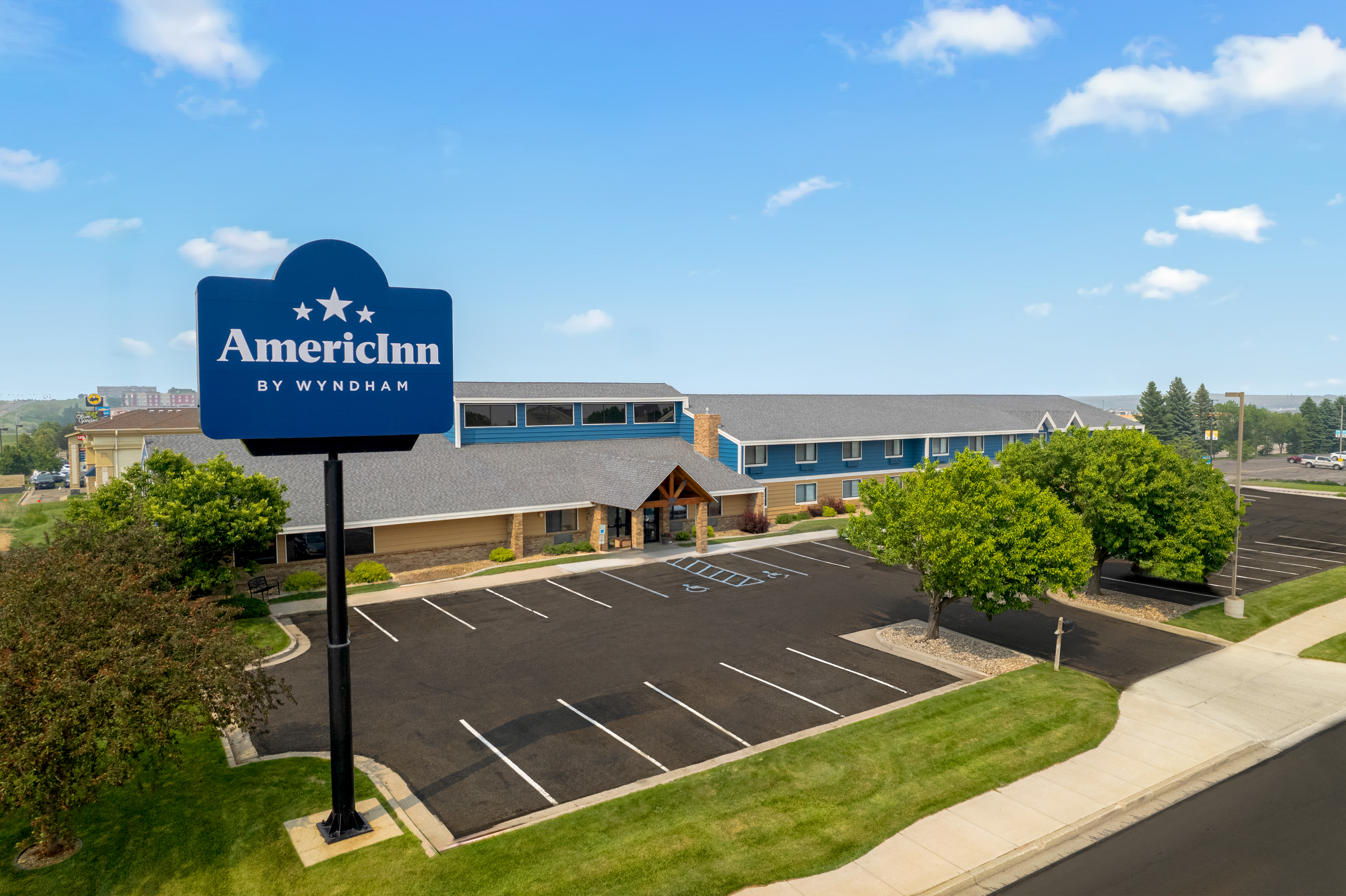 Exterior of AmericInn by Wyndham Bismarck hotel in Bismarck, North Dakota