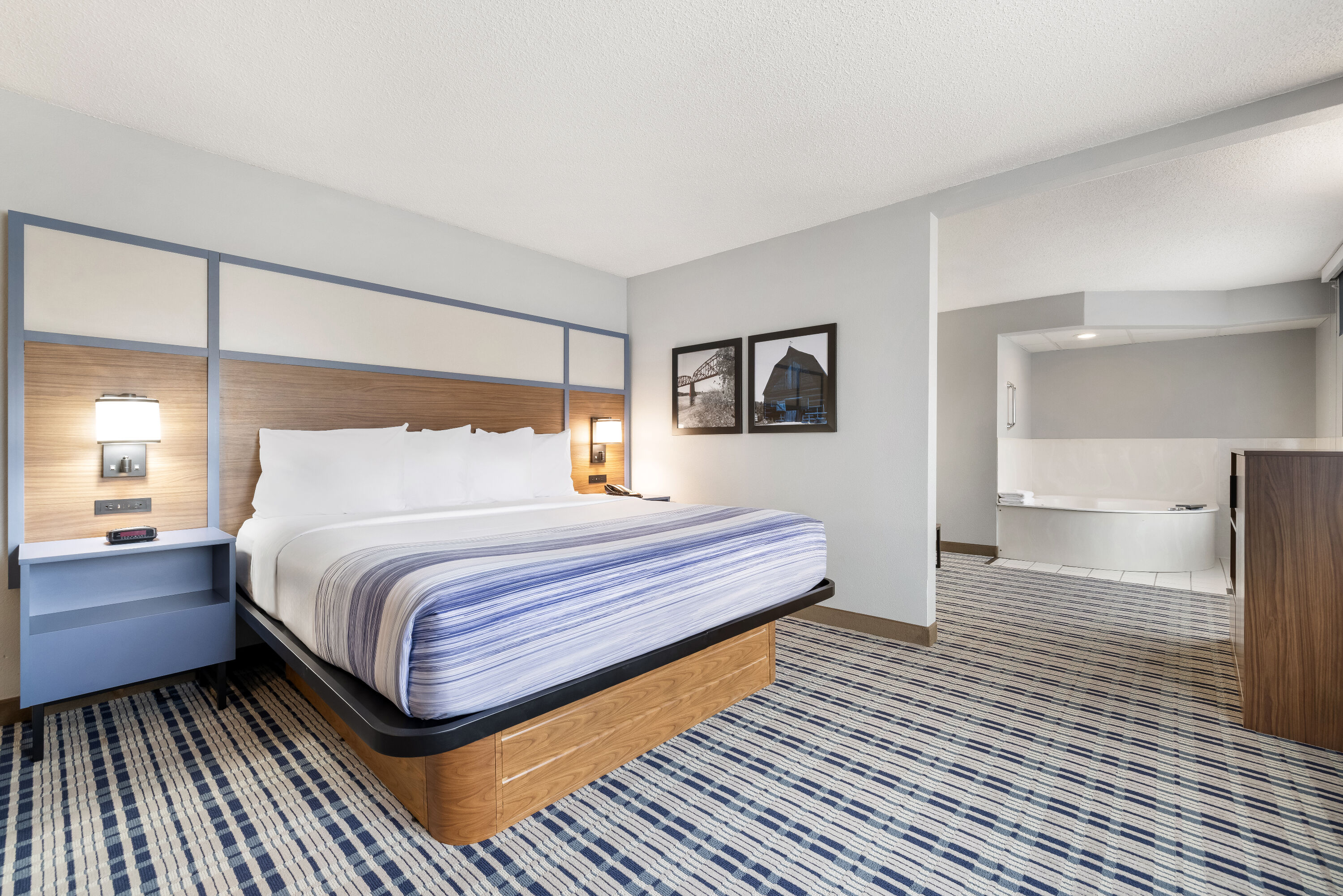 AmericInn by Wyndham Bismarck suite in Bismarck, North Dakota