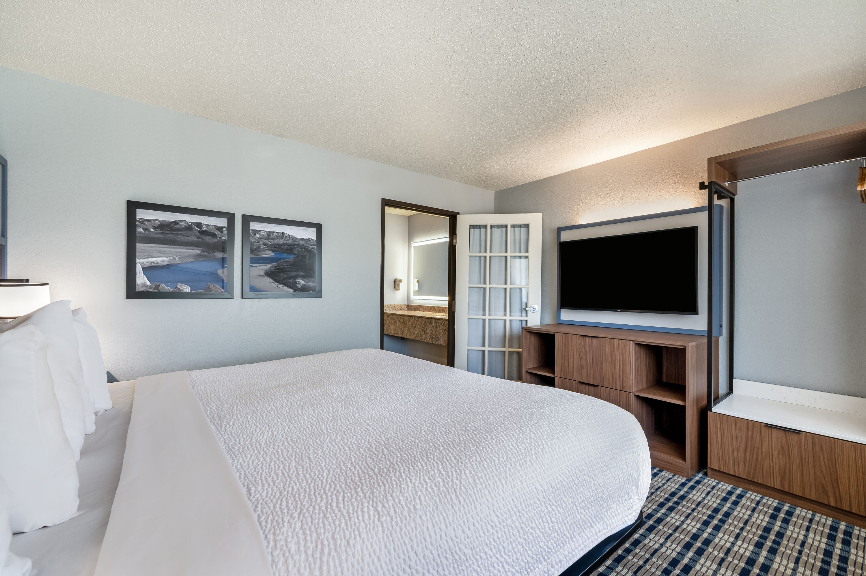 AmericInn by Wyndham Dickinson suite in Dickinson, North Dakota