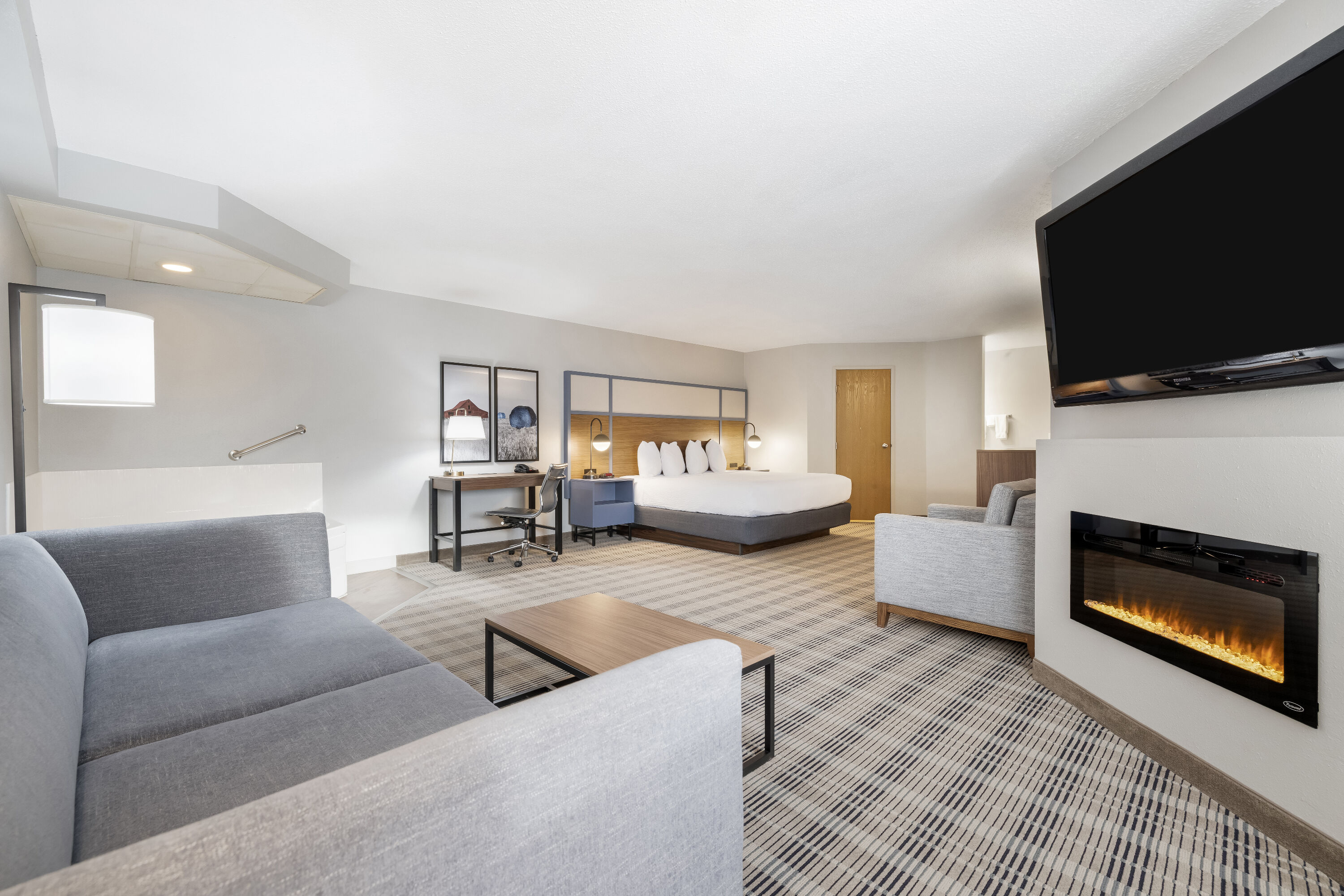 AmericInn by Wyndham Valley City Conference Center suite in Valley City, North Dakota