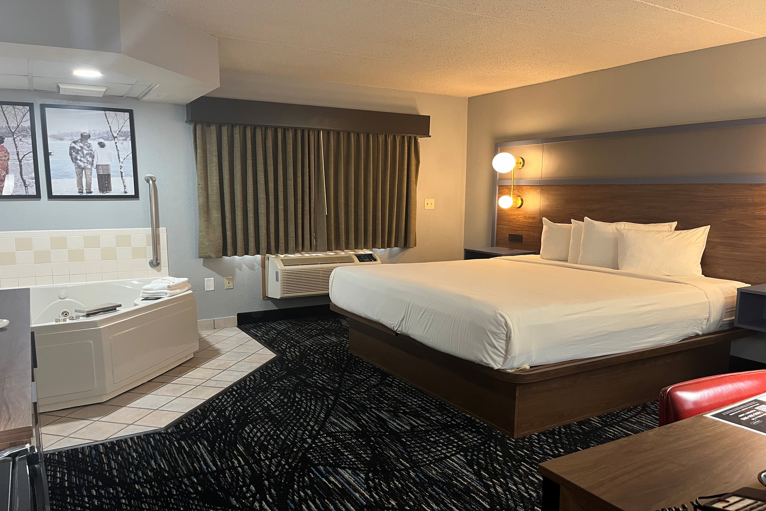 AmericInn by Wyndham Lincoln North suite in Lincoln, Nebraska