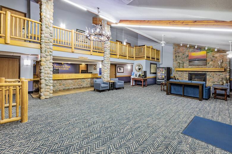 Americinn By Wyndham Sayre Hotels Ok 73662 Americinn By Wyndham Sayre Hotel Lobby In Oklahoma