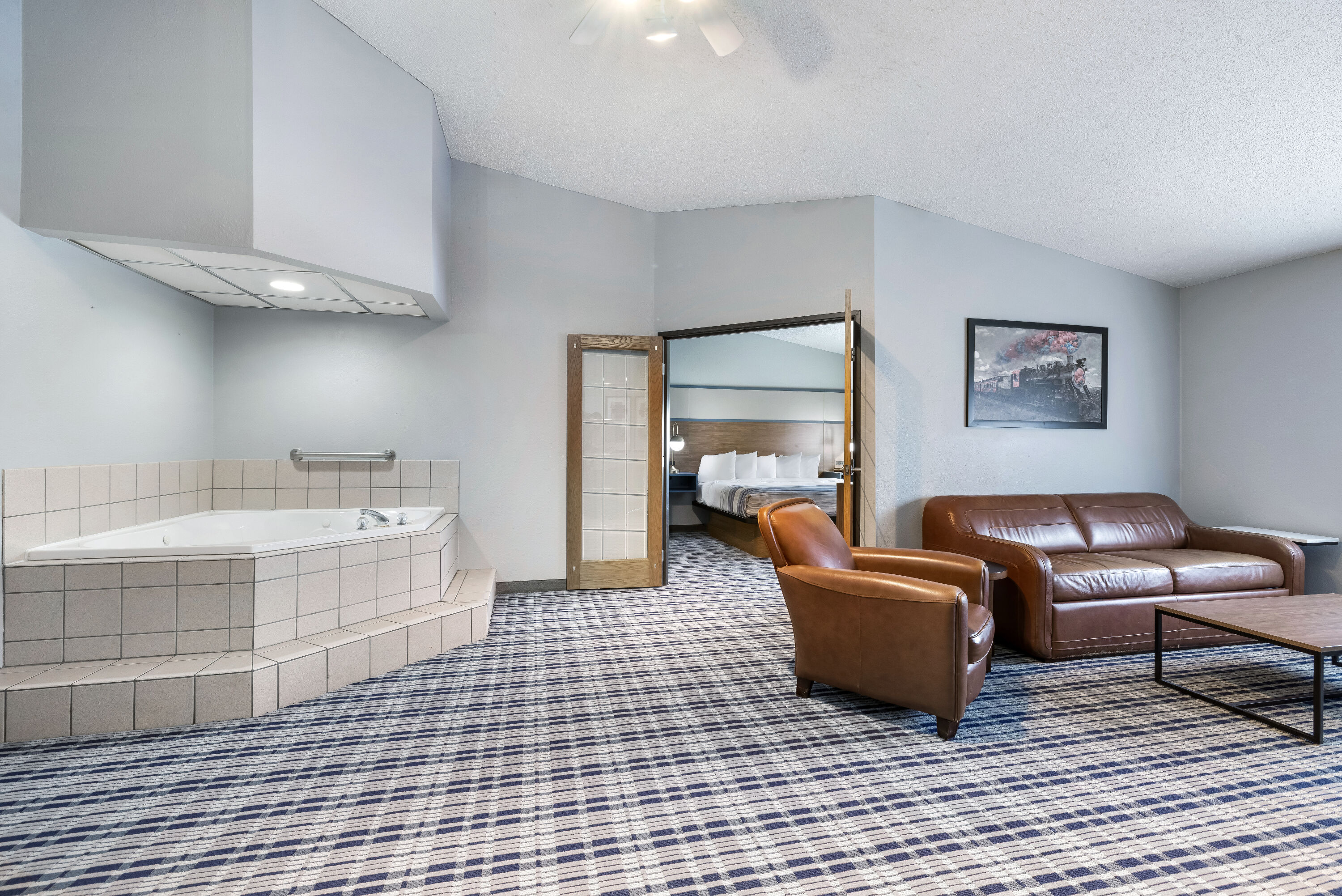 AmericInn by Wyndham Aberdeen Event Center suite in Aberdeen, South Dakota