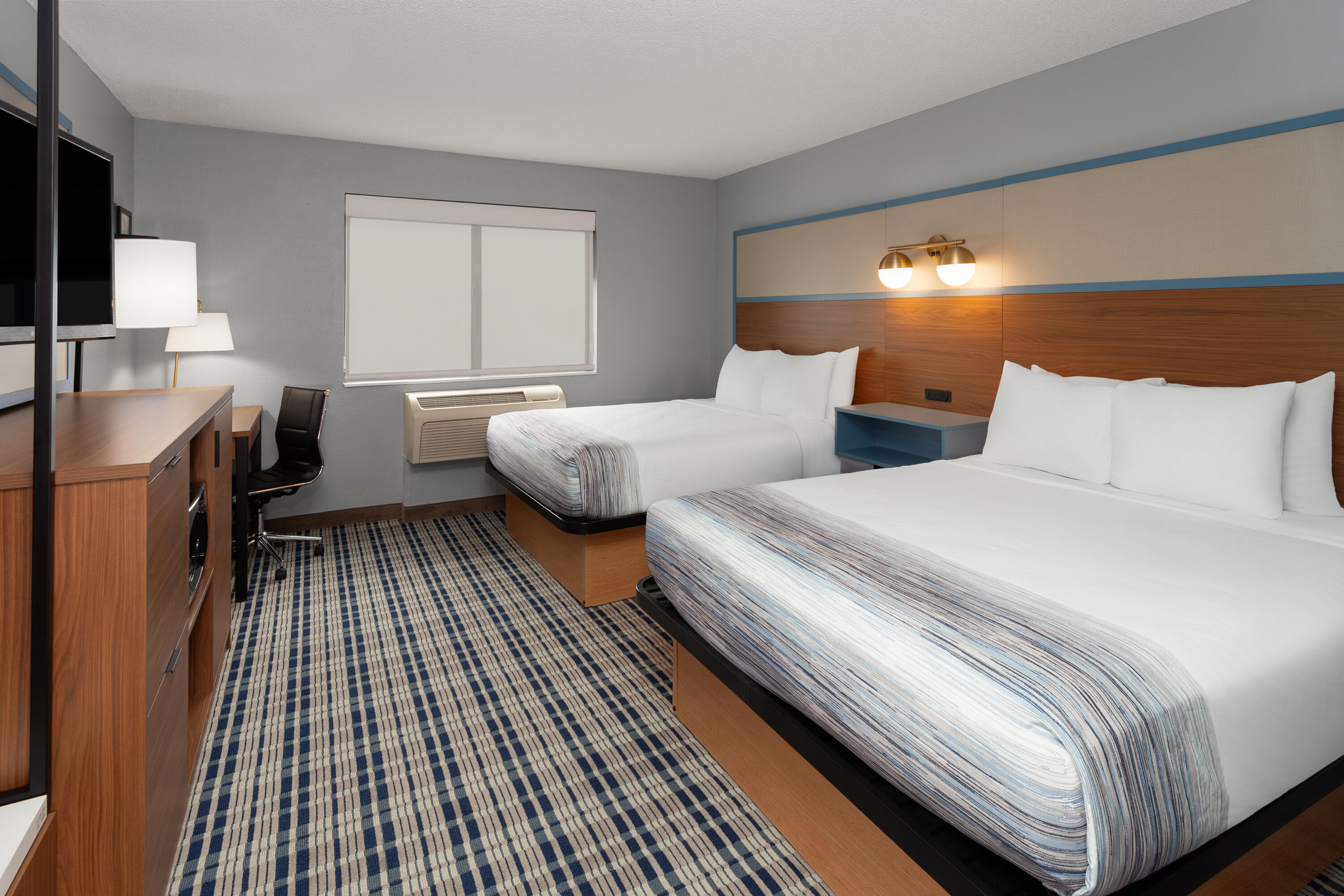 Guest room at the AmericInn by Wyndham Appleton North/Little Chute in Appleton, Wisconsin