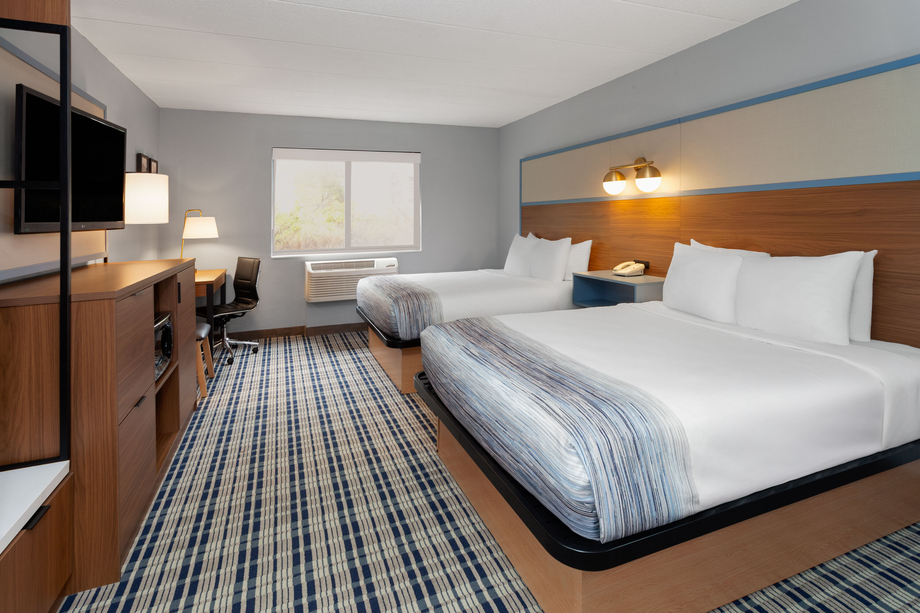 Guest room at the AmericInn by Wyndham Appleton North/Little Chute in Appleton, Wisconsin