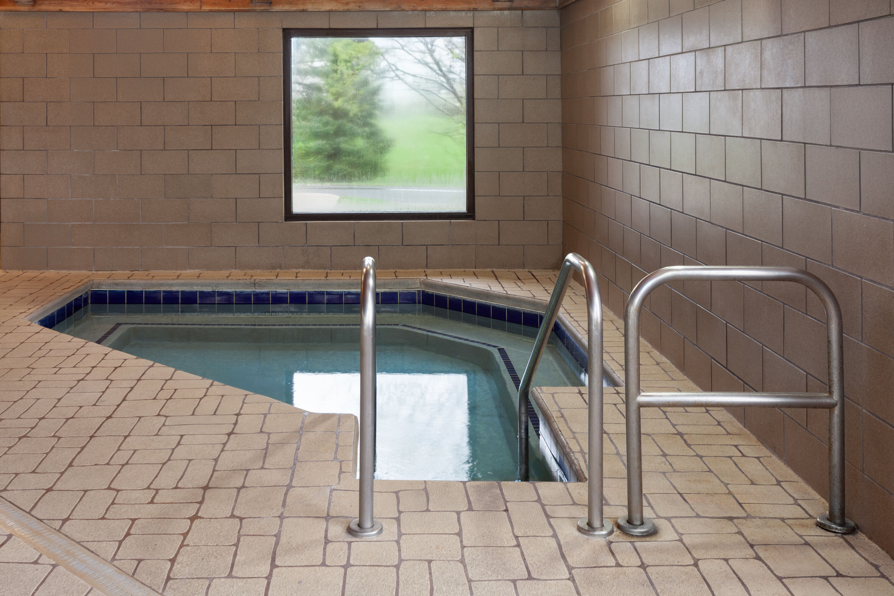 Hot tub at the AmericInn by Wyndham Appleton North/Little Chute in Appleton, Wisconsin