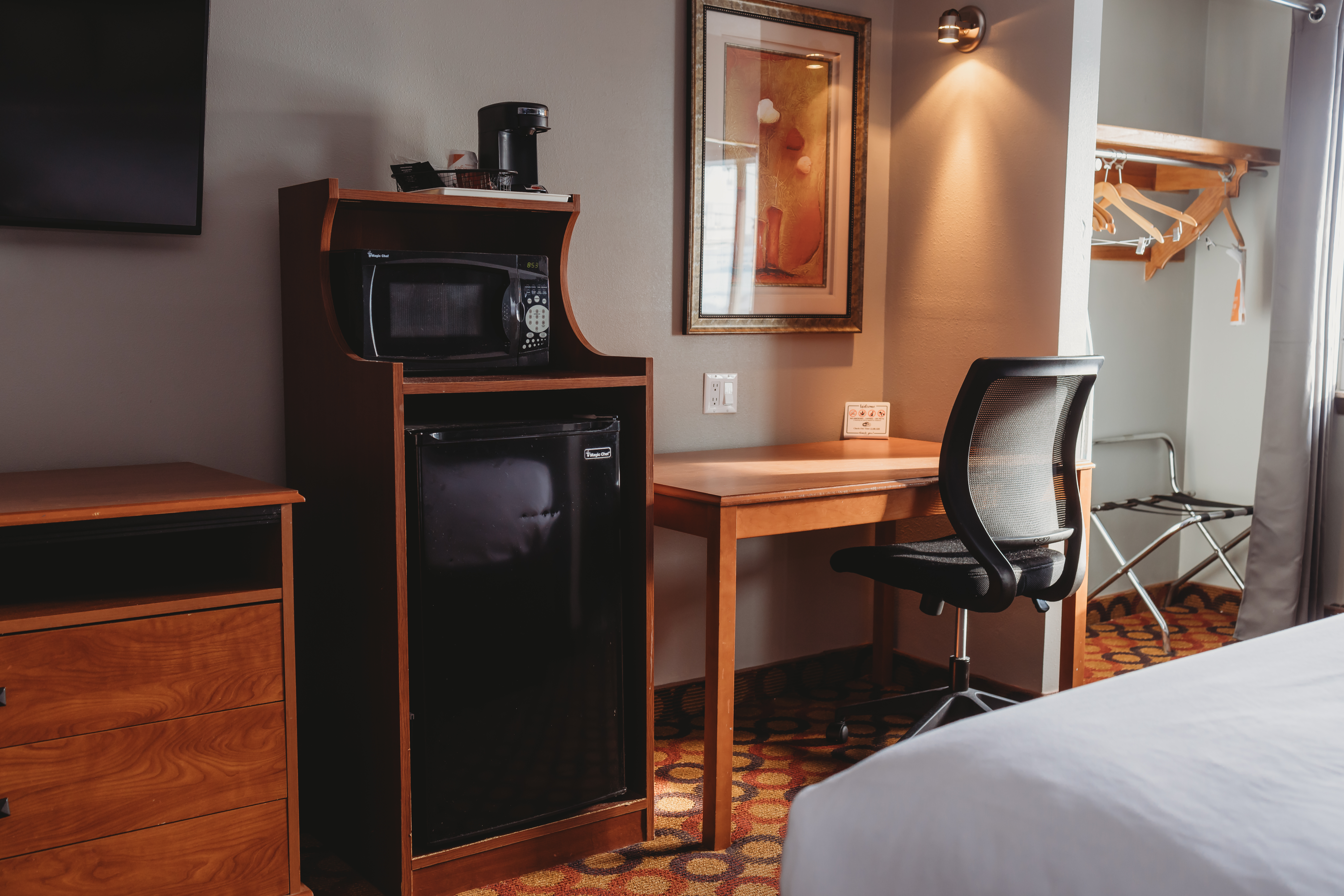 Guest room at the AmericInn by Wyndham Appleton Downtown in Appleton, Wisconsin