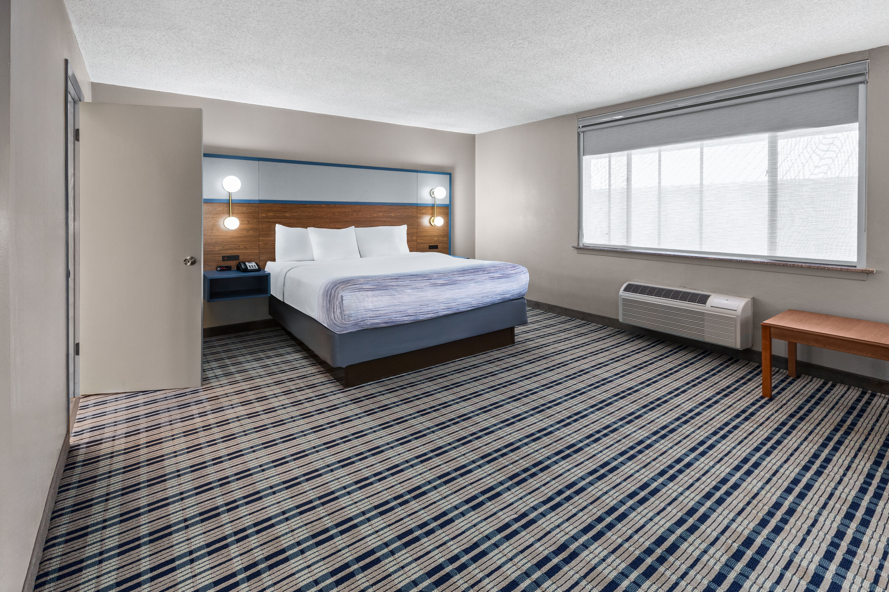 AmericInn by Wyndham Appleton Downtown hot tub suite in Appleton, Wisconsin