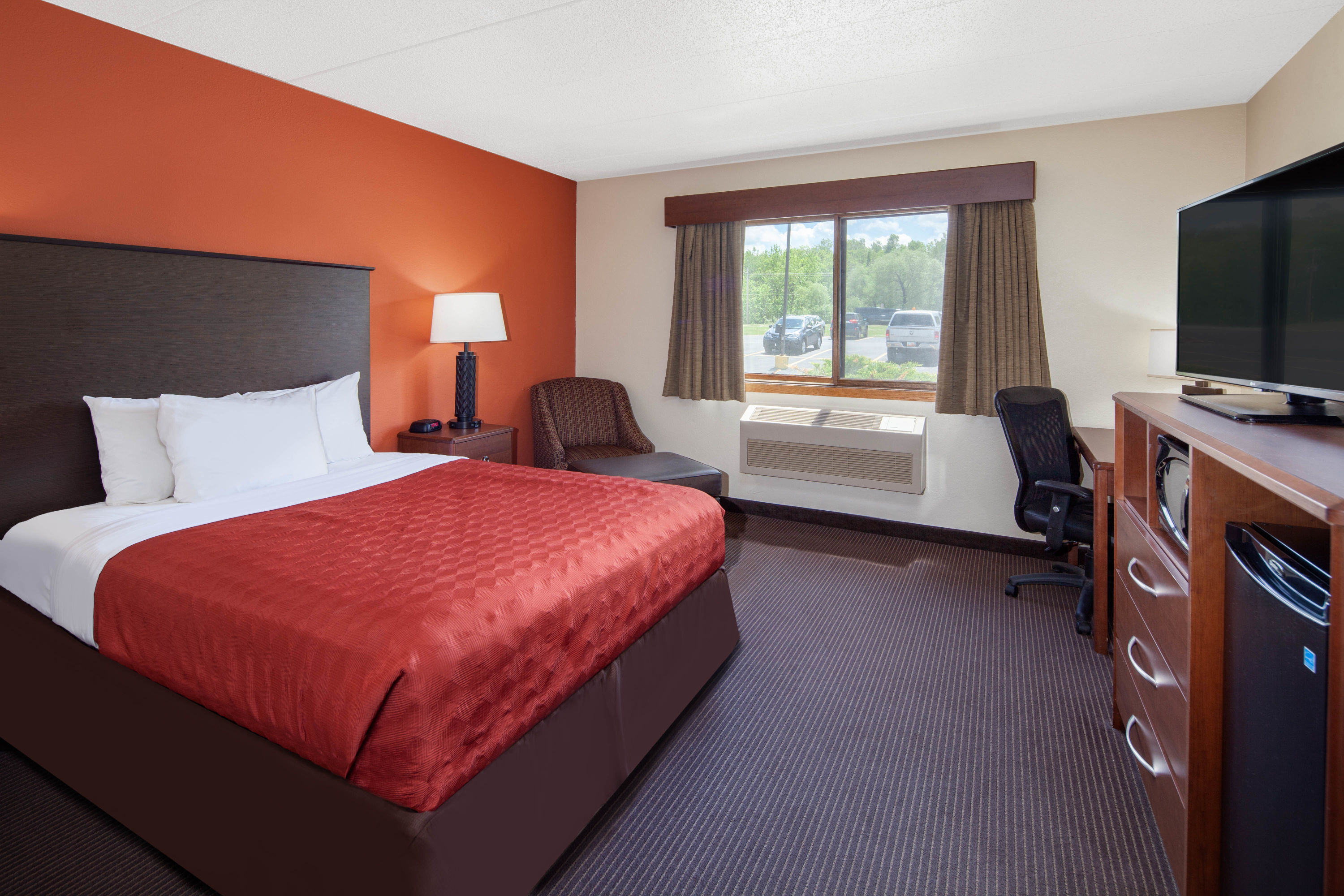 Guest room at the AmericInn by Wyndham Ashland in Ashland, Wisconsin