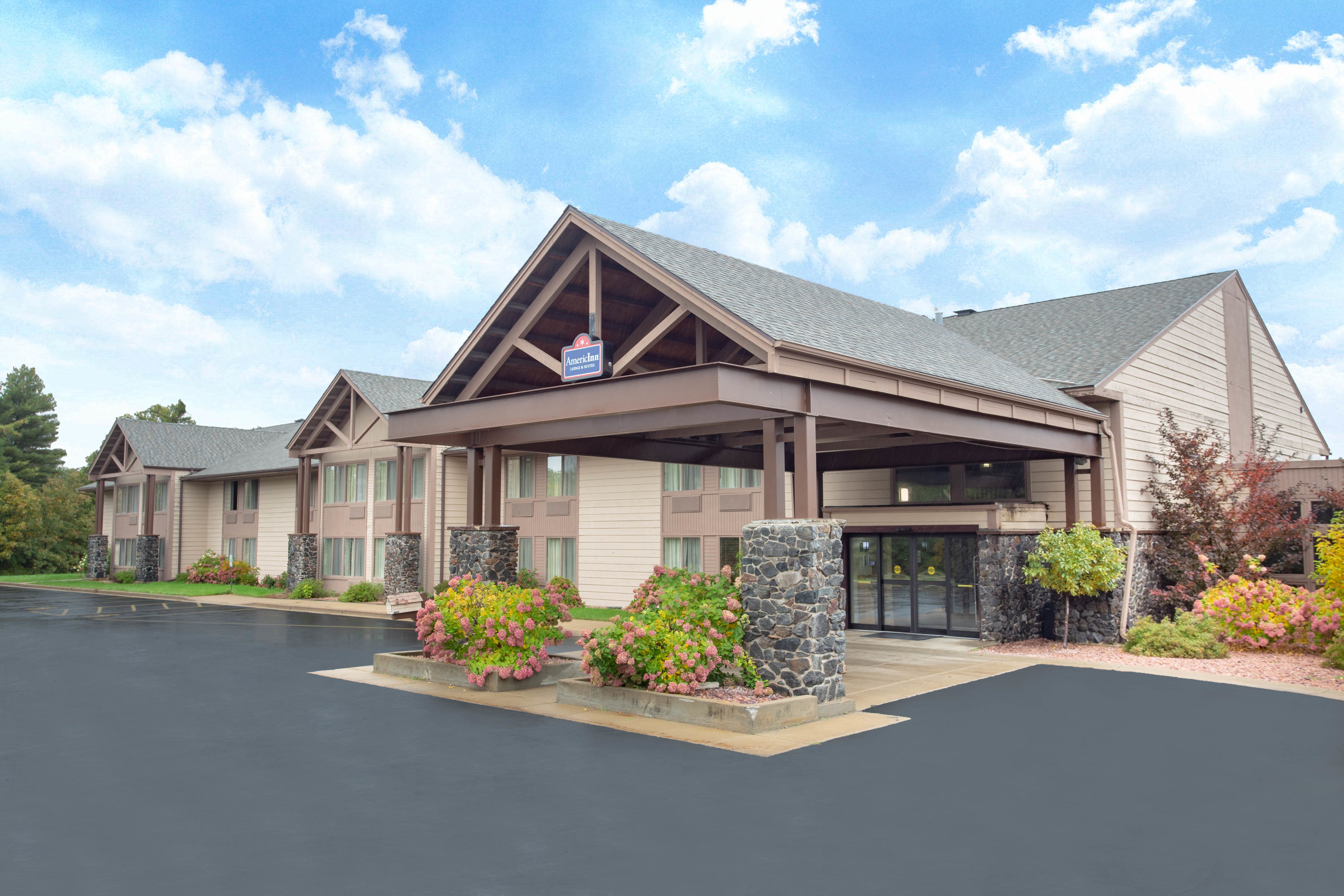 AmericInn by Wyndham Black River Falls I94 on ATV Trail Black River