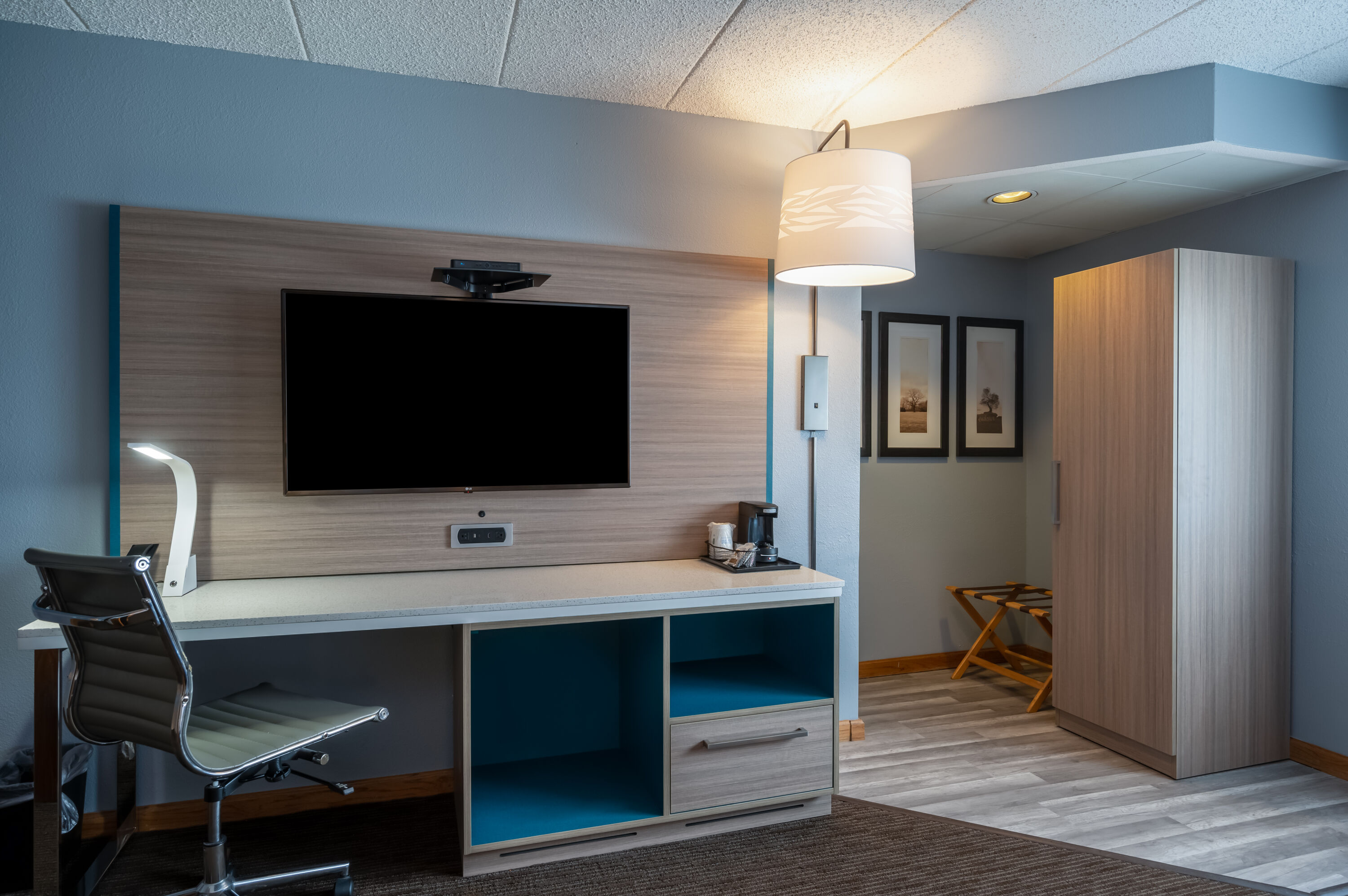 Guest room at the AmericInn by Wyndham Eau Claire in Eau Claire, Wisconsin