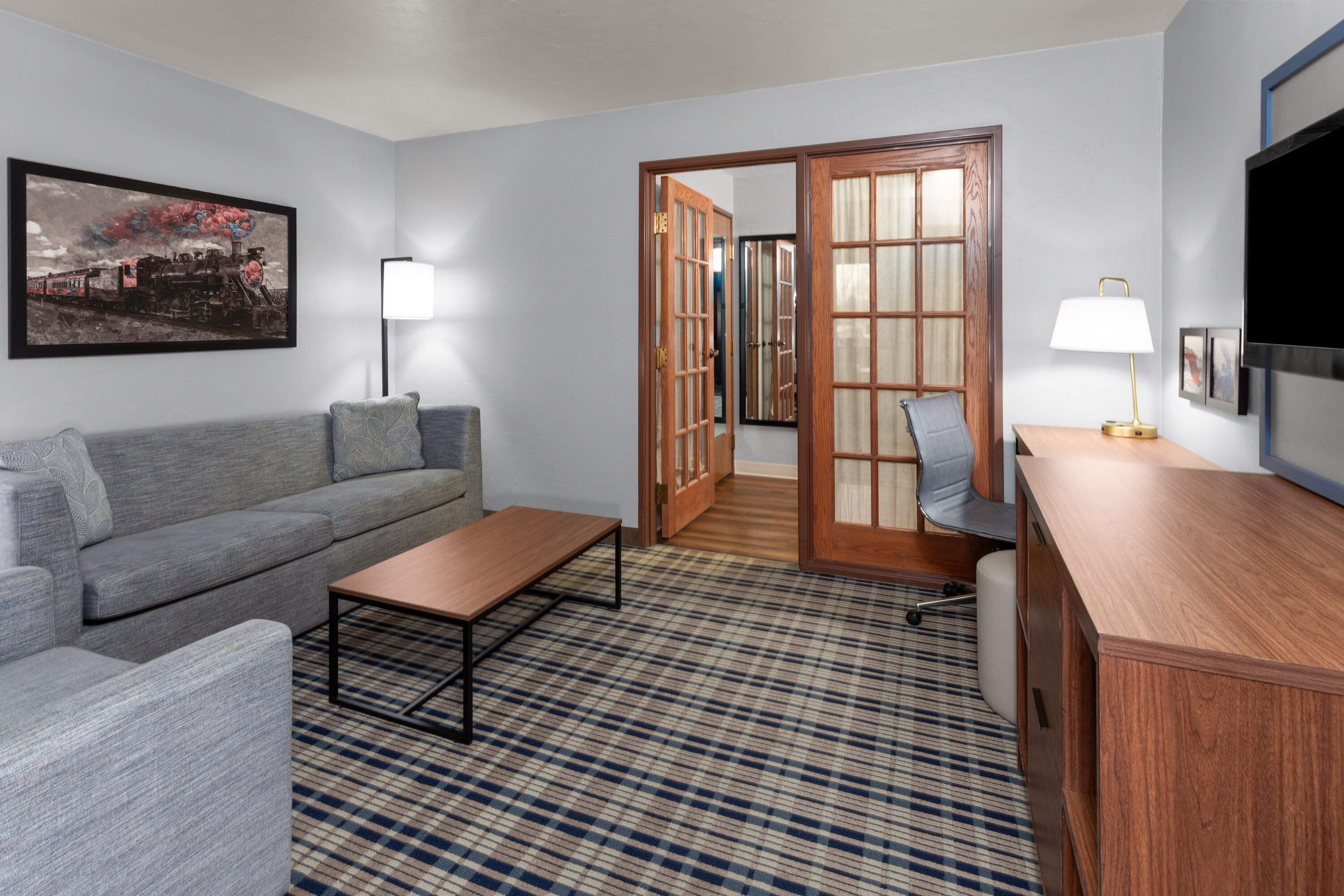 AmericInn by Wyndham Green Bay West suite in Green Bay, Wisconsin