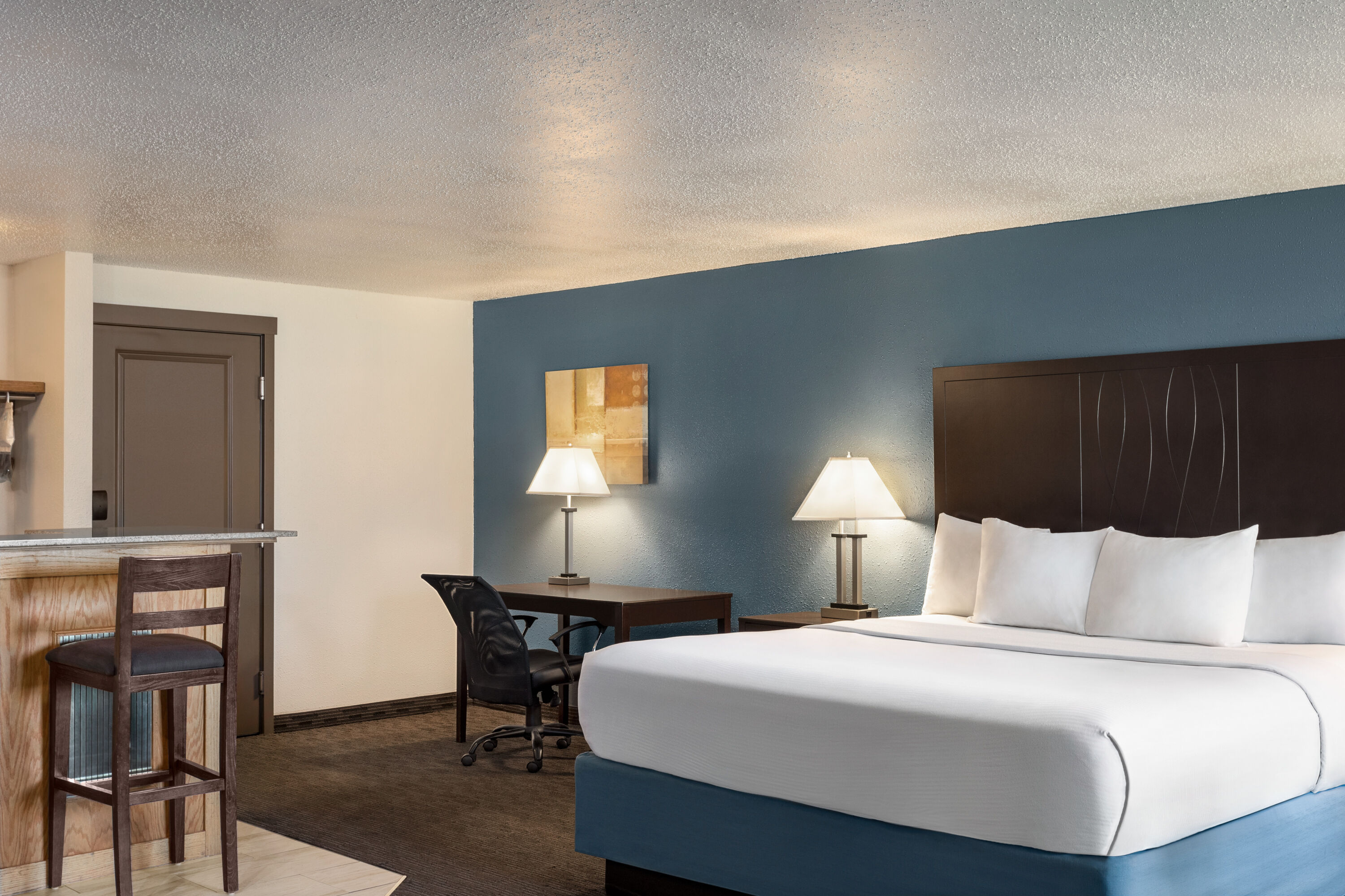 AmericInn by Wyndham La Crosse Riverfront Conference Center suite in La Crosse, Wisconsin