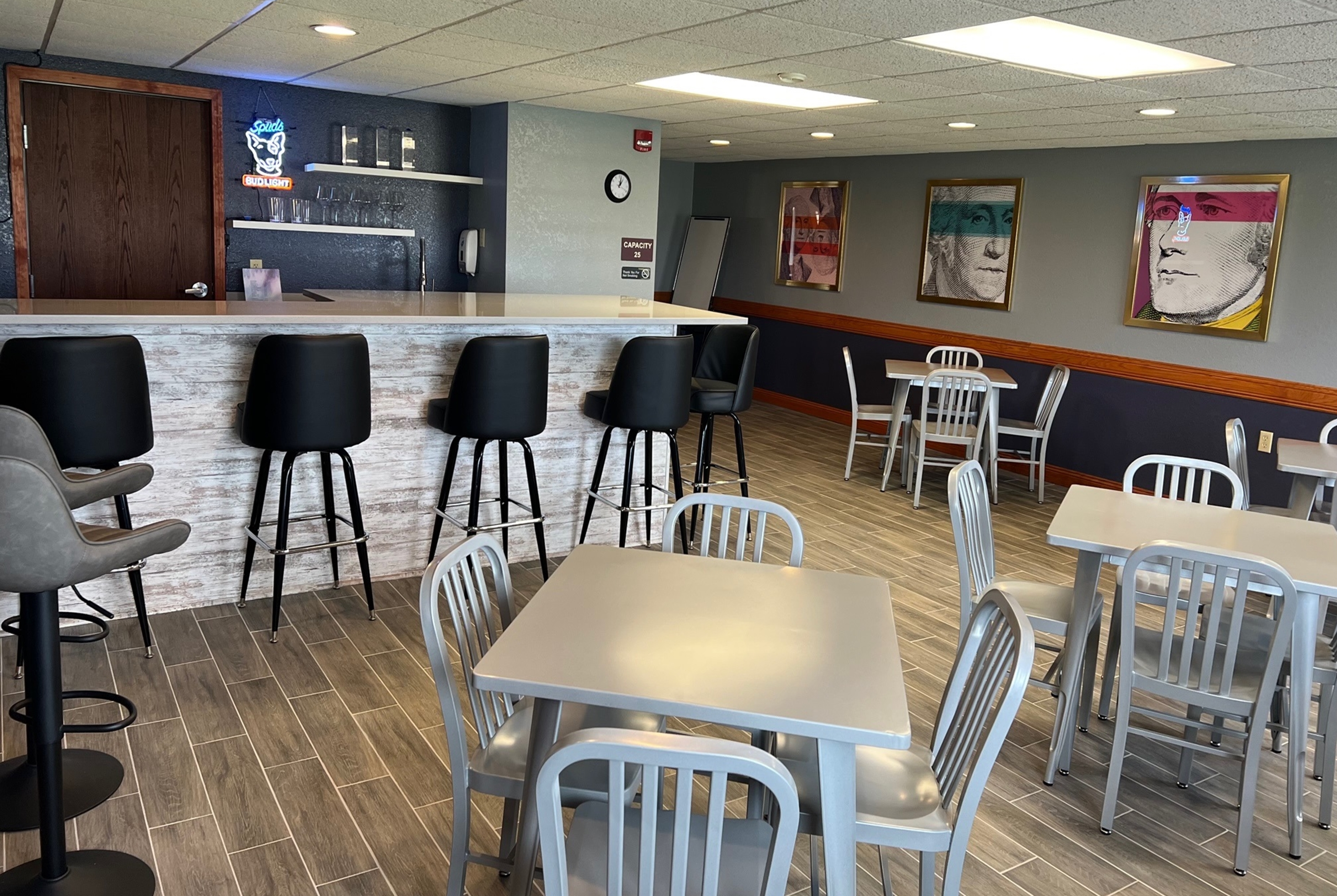 Bar at AmericInn by Wyndham Manitowoc in Manitowoc, Wisconsin