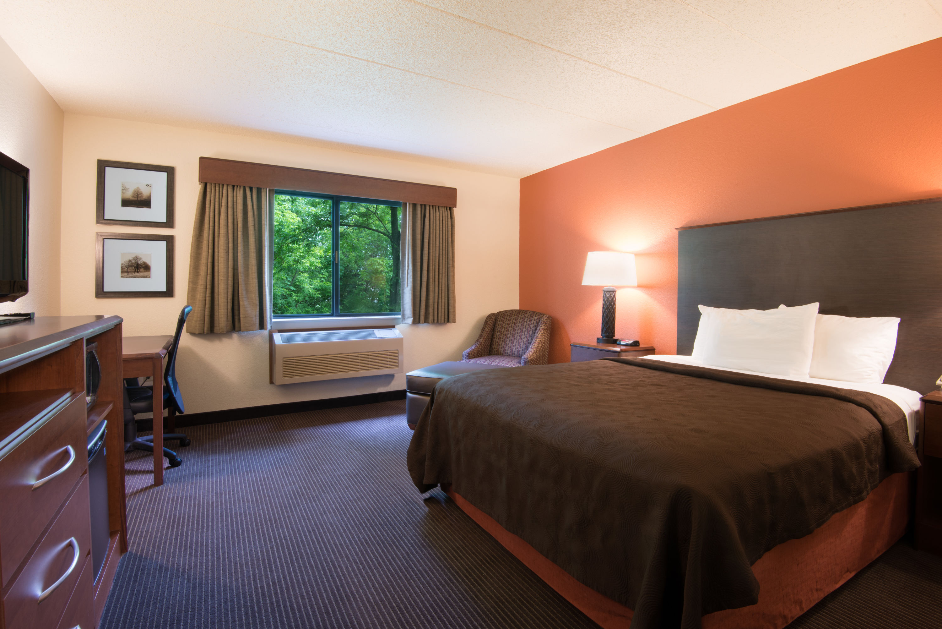 Guest room at the AmericInn by Wyndham Minocqua in Minocqua, Wisconsin