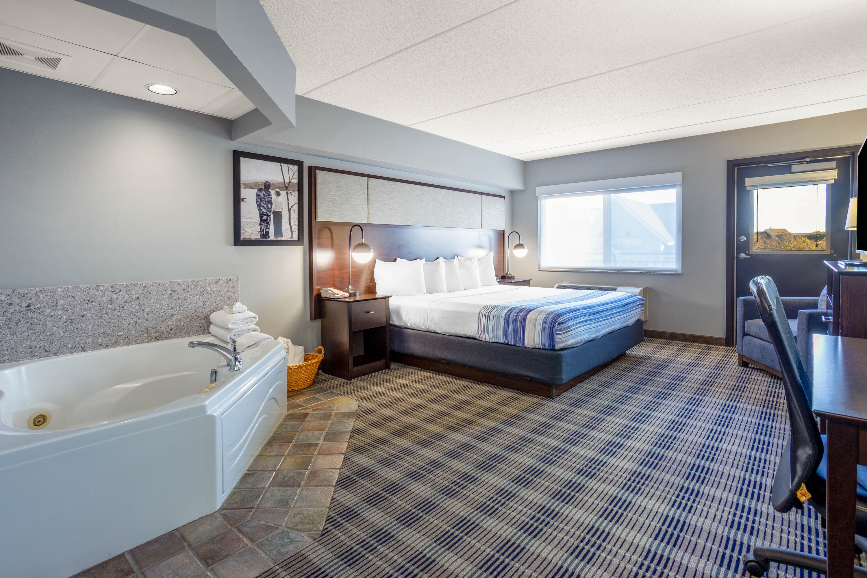AmericInn by Wyndham Madison South suite in Monona, Wisconsin