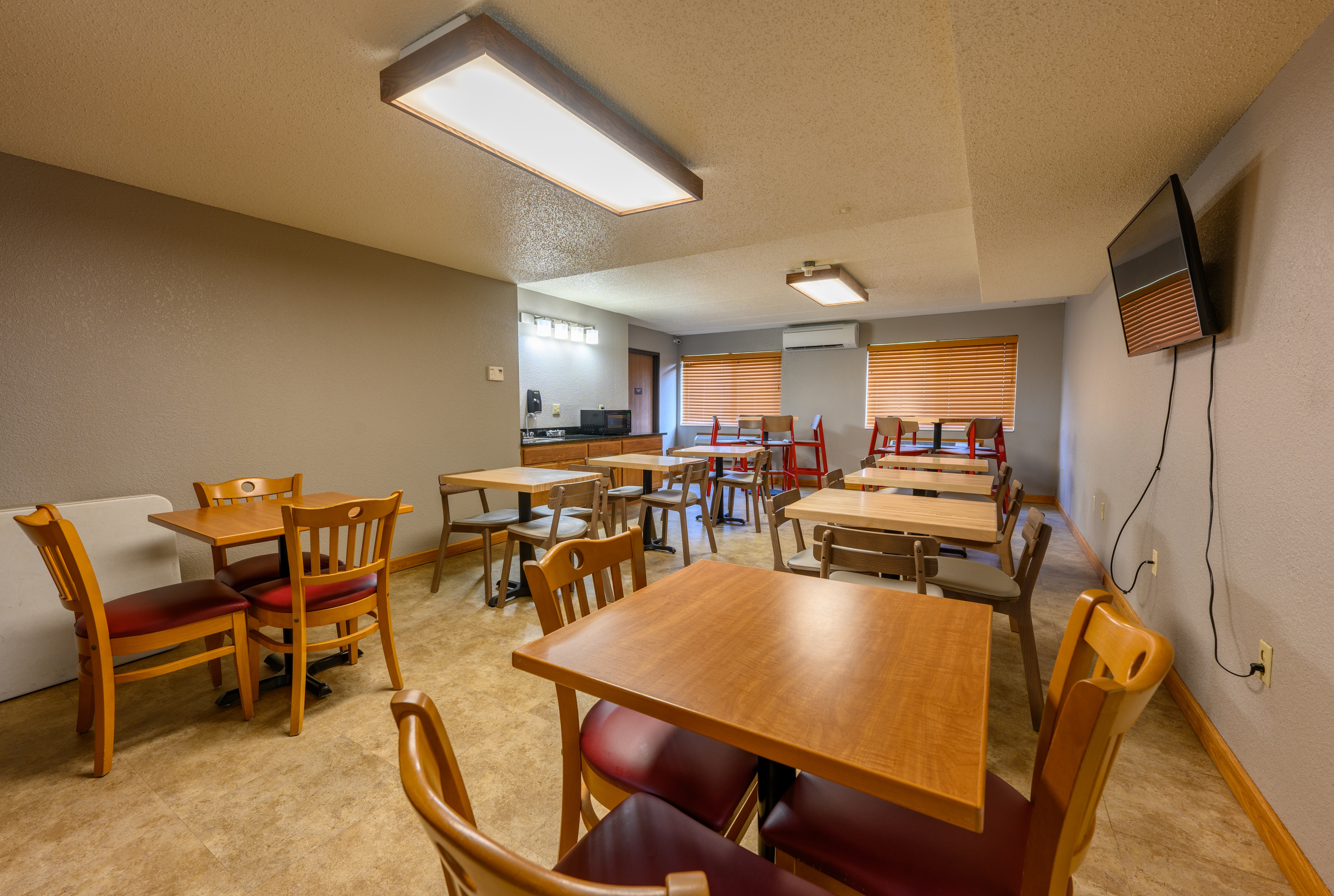 AmericInn by Wyndham Monroe restaurant in Monroe, Wisconsin