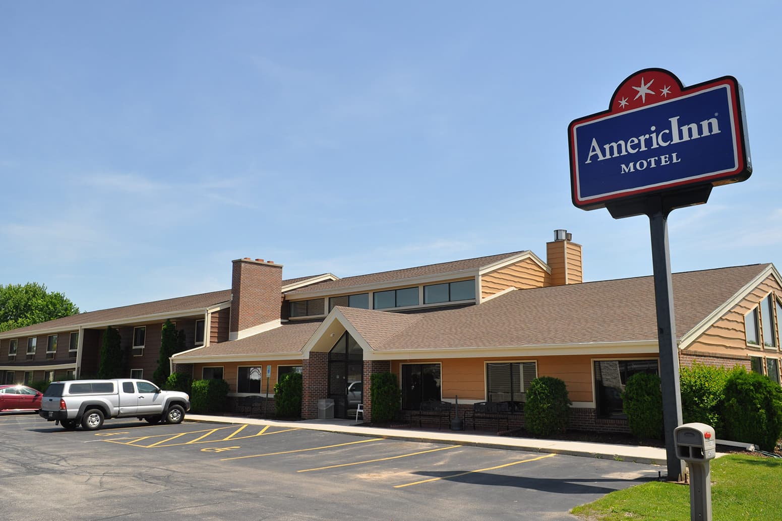 AmericInn by Wyndham Plymouth | Plymouth, WI Hotels