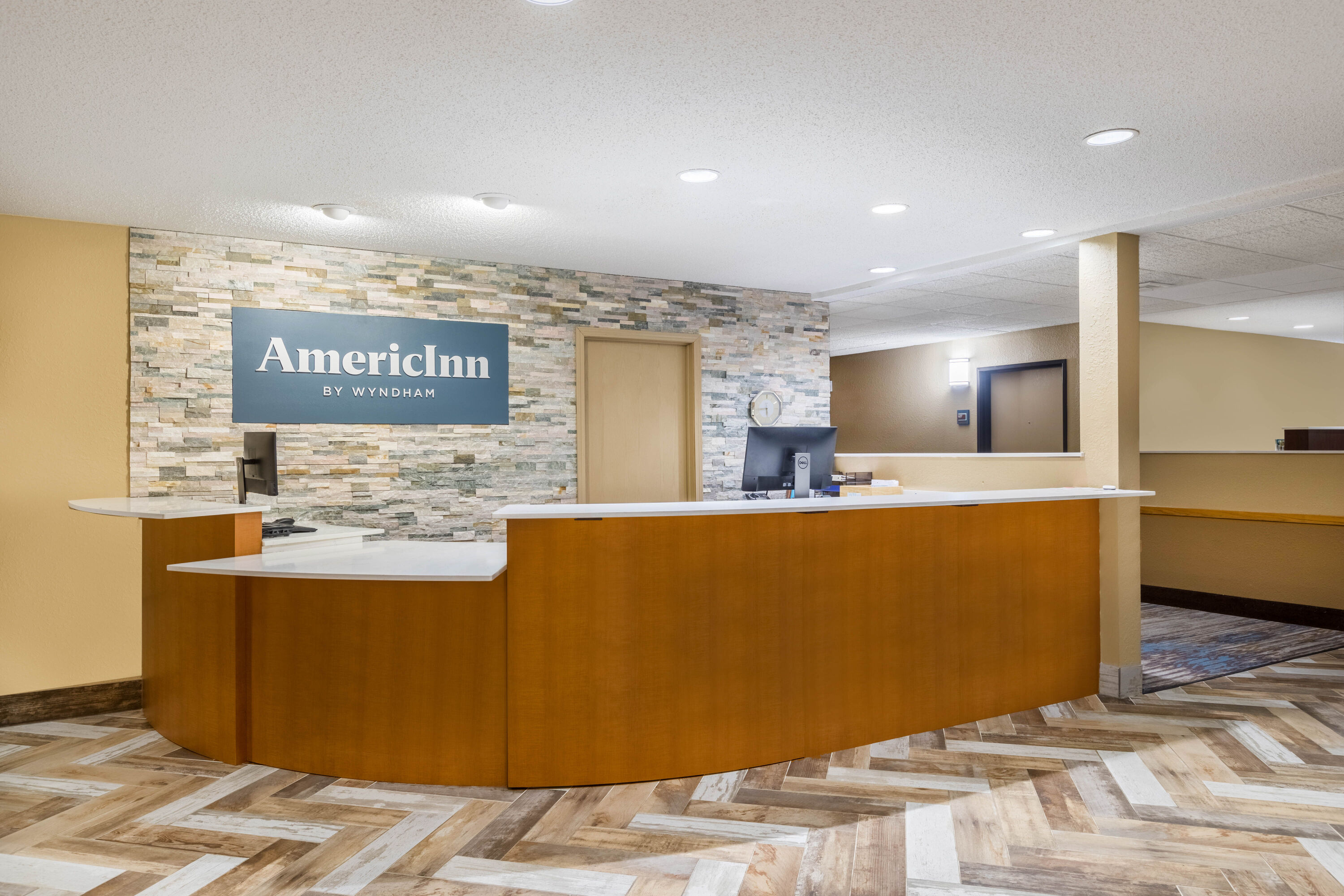 AmericInn Wyndham Prairie Chien Prairie Chien  Hotels