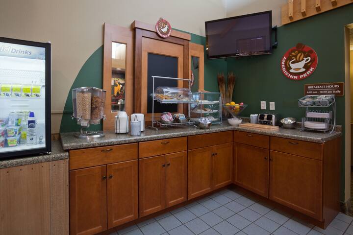 Americinn By Wyndham Rice Lake Hotels Wi 54868 We Have What You Need