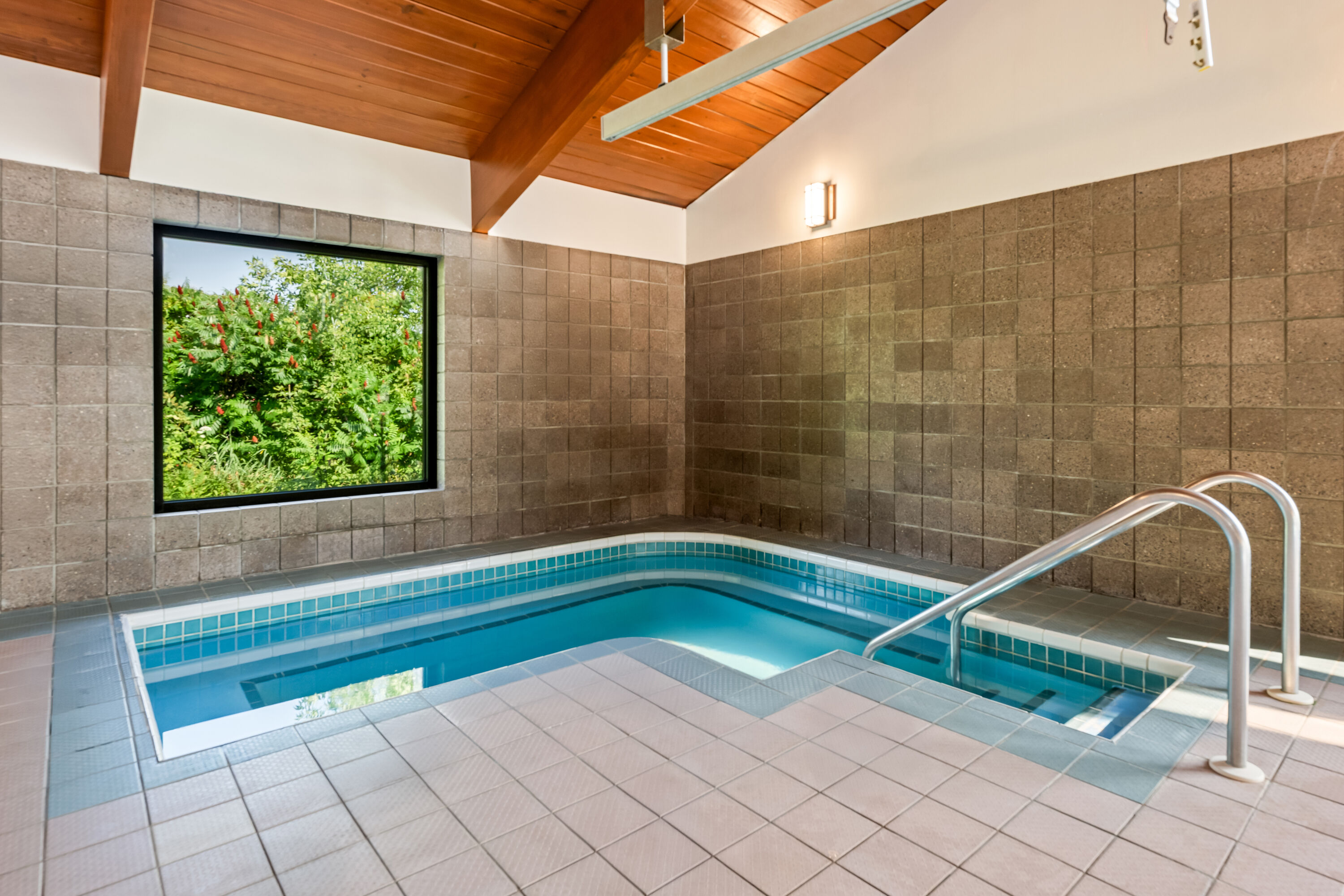 Hot tub at the AmericInn by Wyndham Sturgeon Bay in Sturgeon Bay, Wisconsin