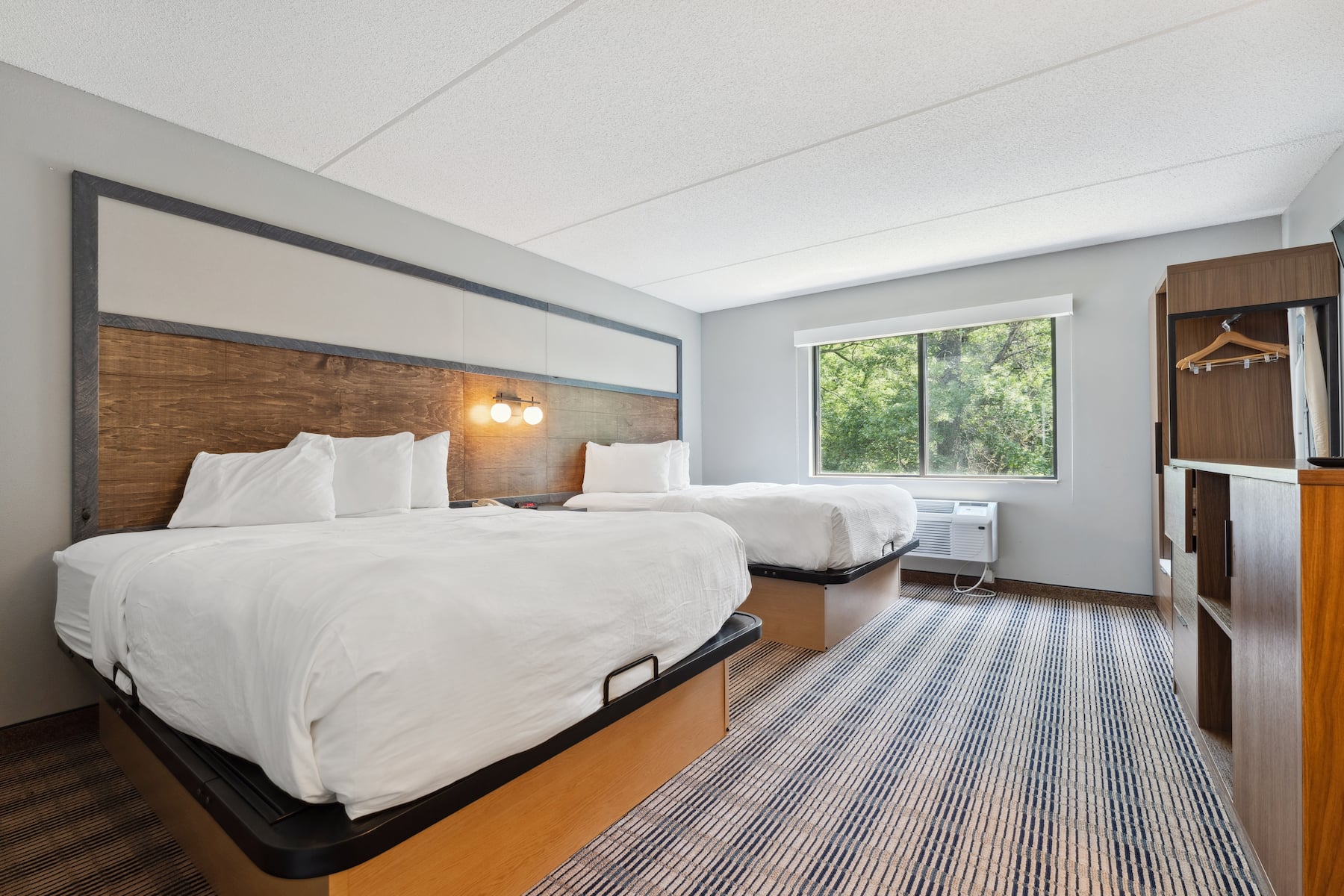 Guest room at the AmericInn by Wyndham Wisconsin Dells in Wisconsin Dells, Wisconsin