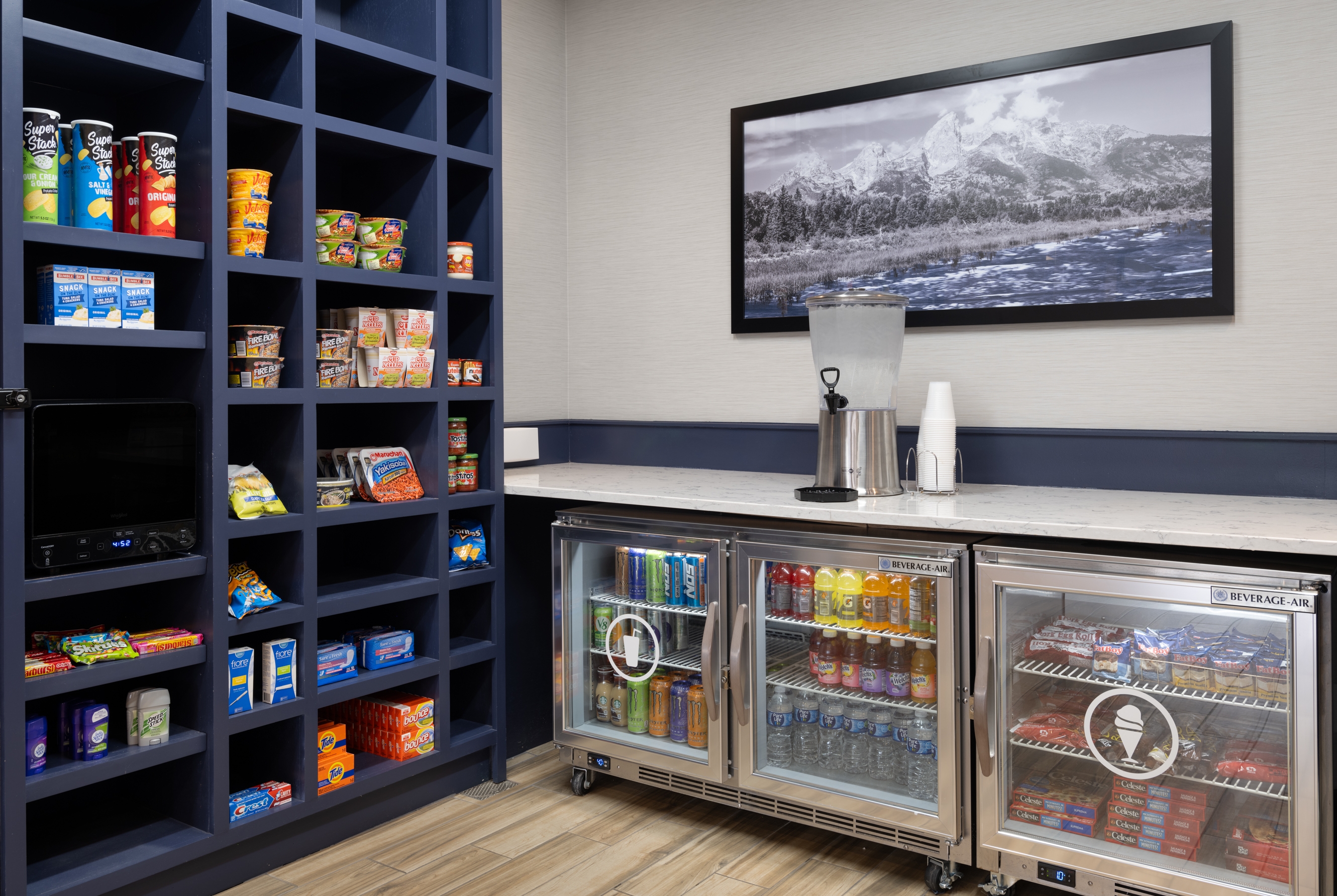 Mart at AmericInn by Wyndham Casper Event Center Area in Casper, Wyoming