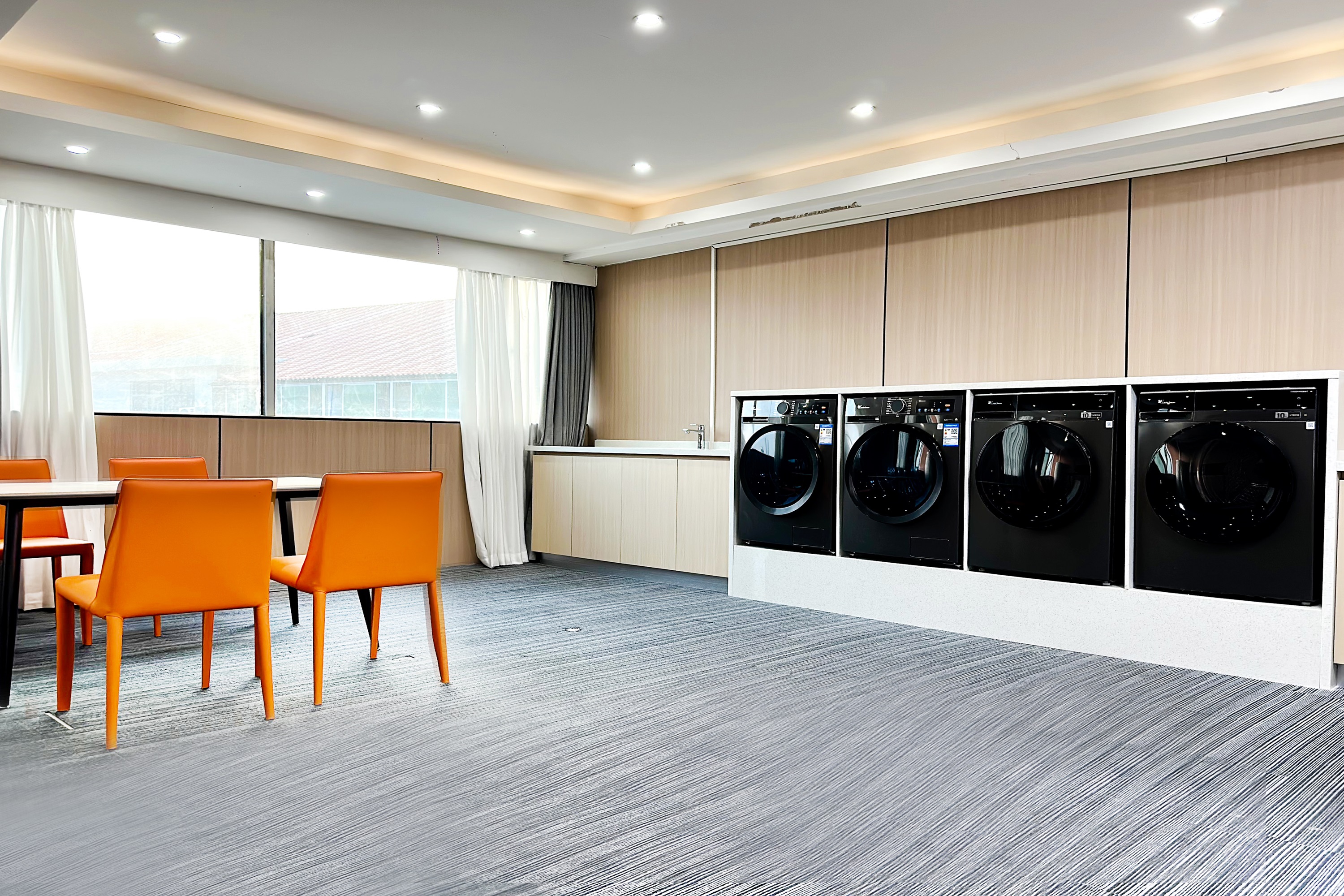 Laundry facilities at Hawthorn by Wyndham Guangzhou Baiyun Airport in Guangzhou, Other than US/Canada