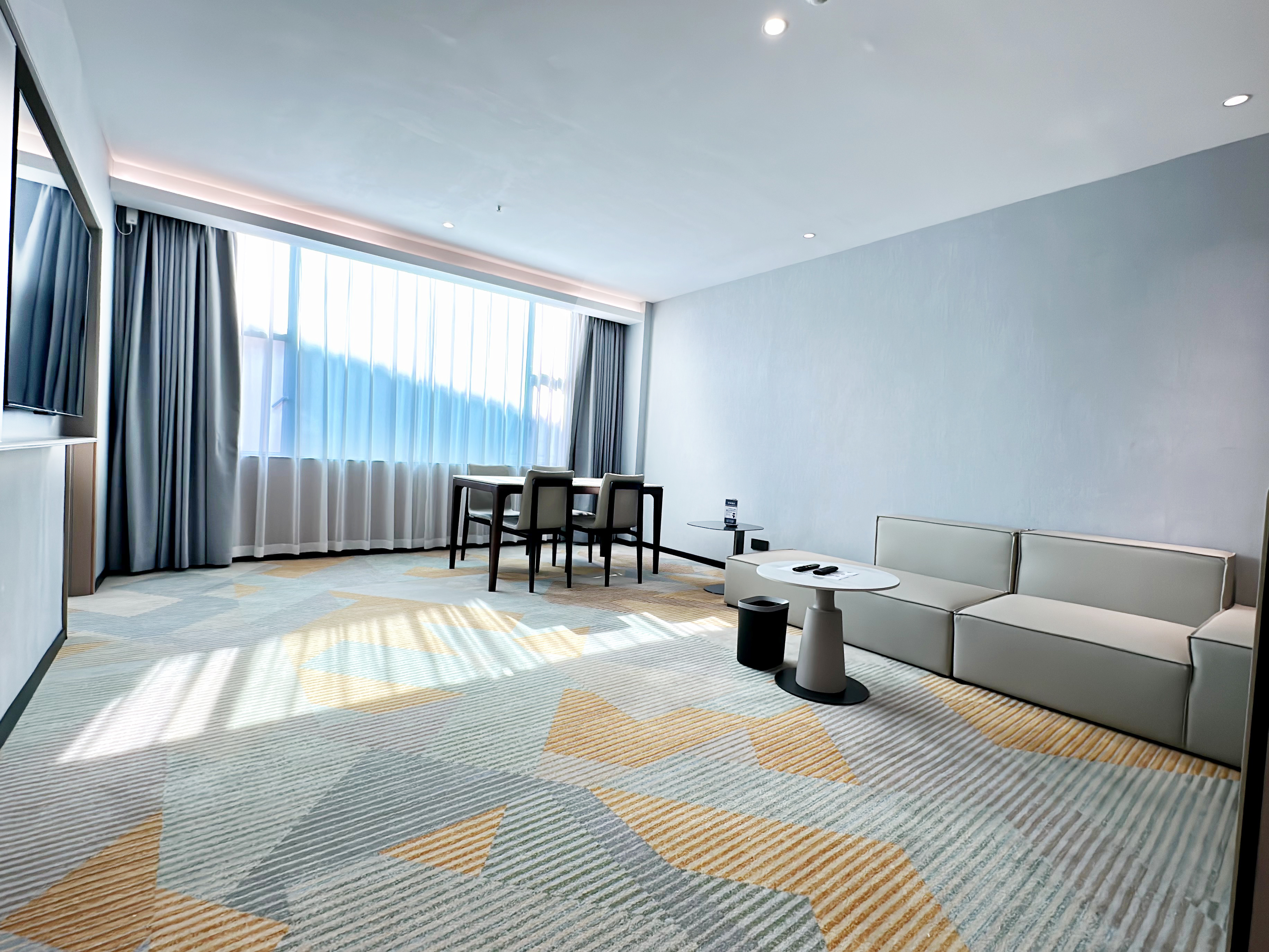 Hawthorn by Wyndham Guangzhou Baiyun Airport suite in Guangzhou, Other than US/Canada