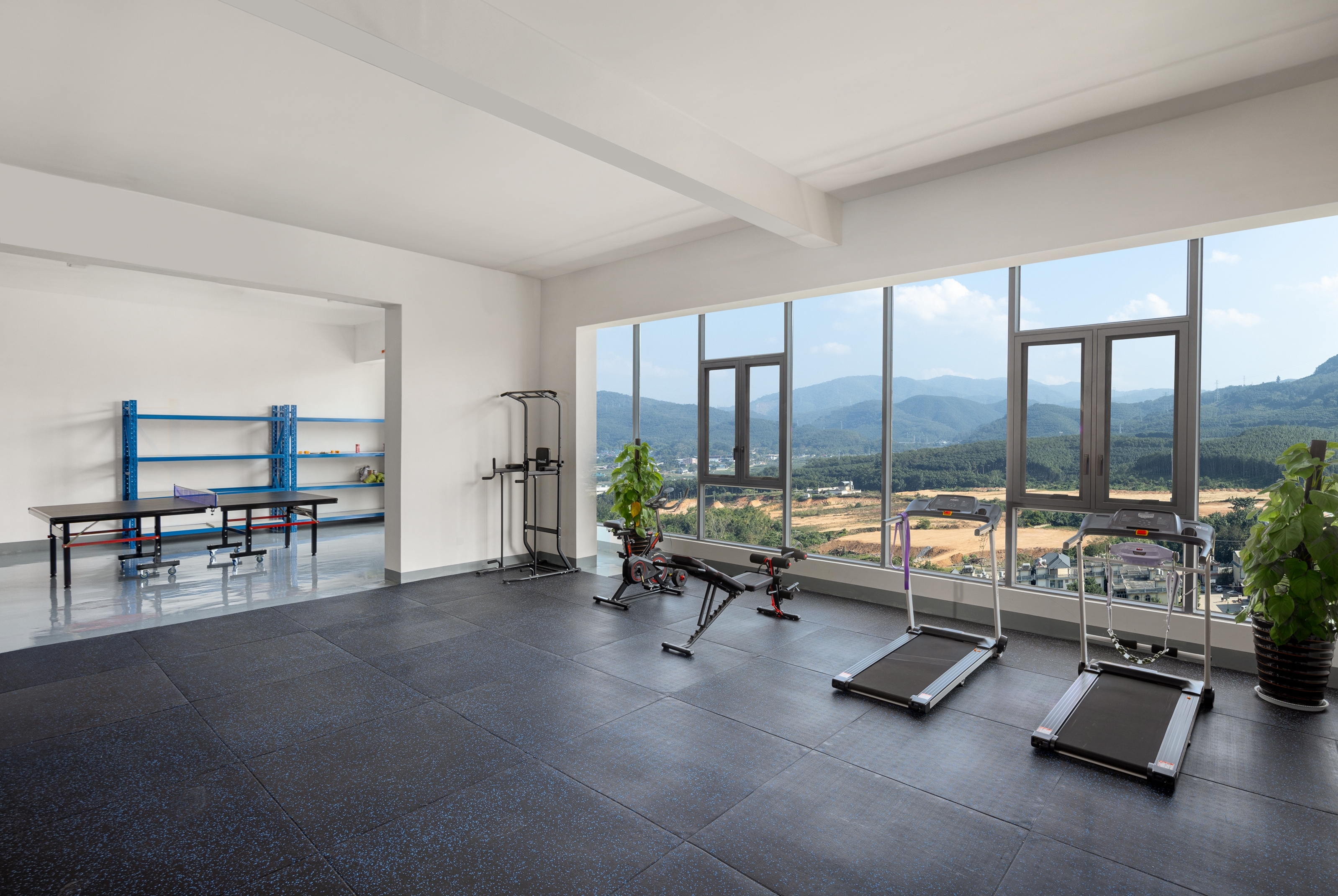 Fitness room at Hawthorn by Wyndham Jinghong Mengyang in Jinghong City, Xishuangbanna, Other than US/Canada