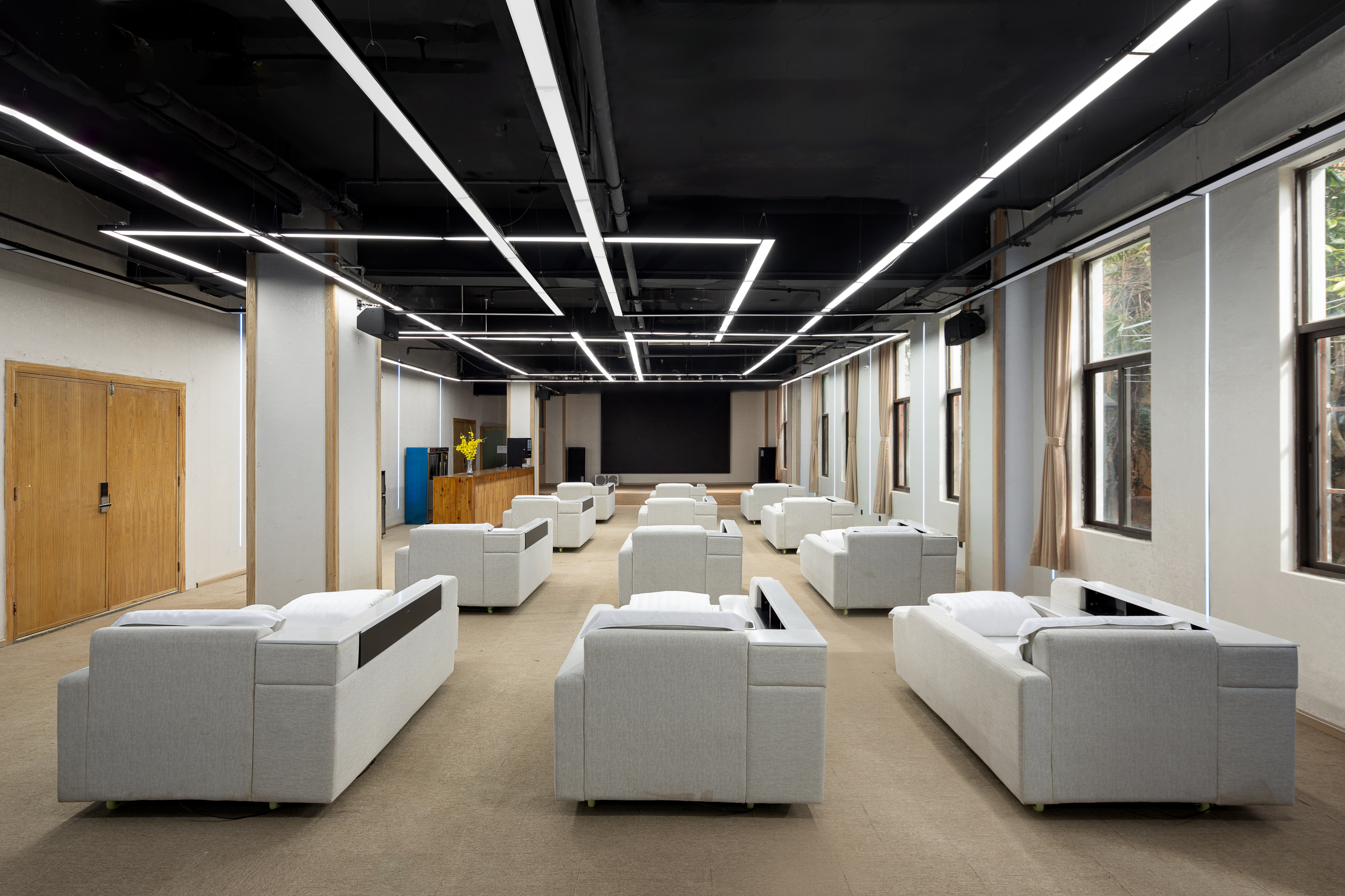 Meeting room at Hawthorn by Wyndham Kunming Anning in Kunming, Other than US/Canada