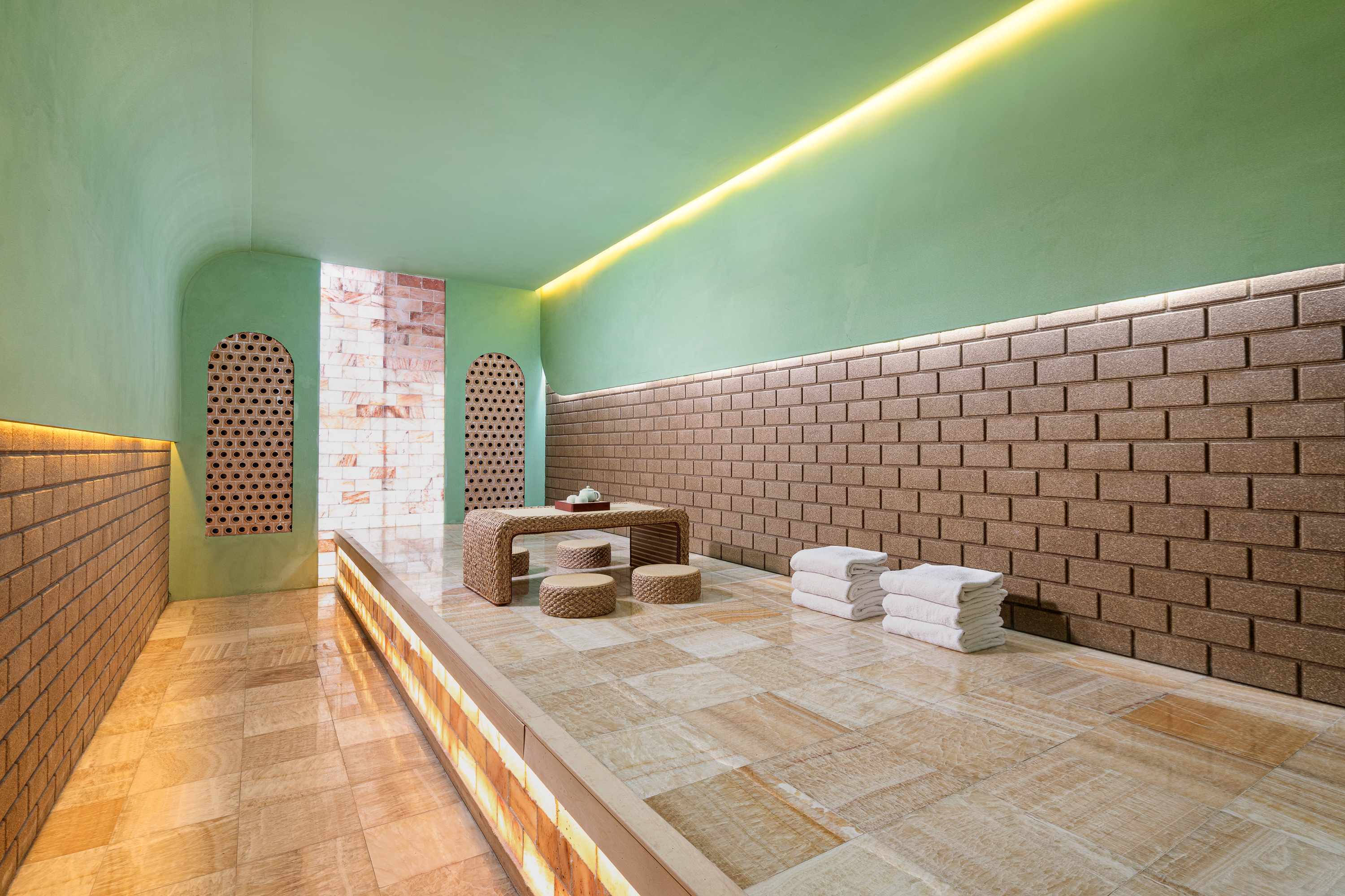 Hawthorn by Wyndham Kunming Anning sauna in Kunming, Other than US/Canada