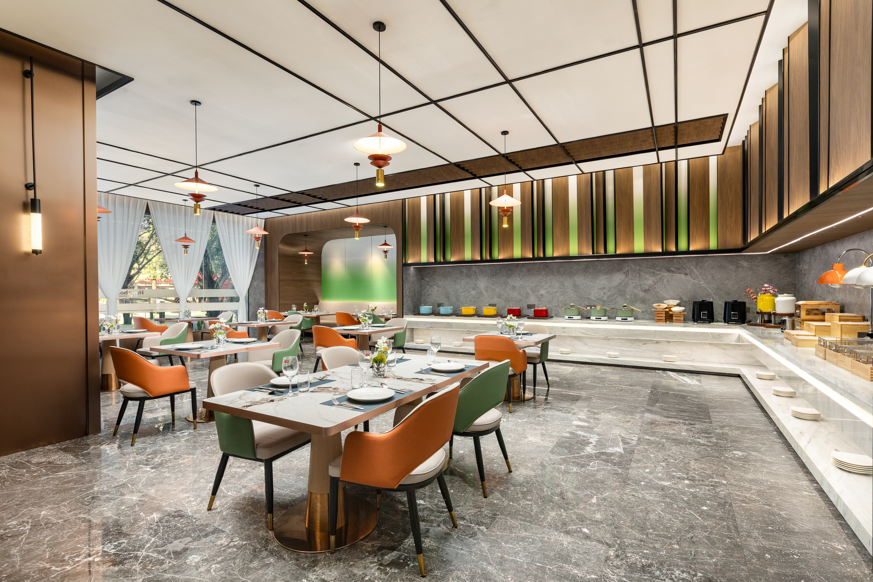 Hawthorn by Wyndham Lincang Linxiang restaurant in Lincang, Other than US/Canada
