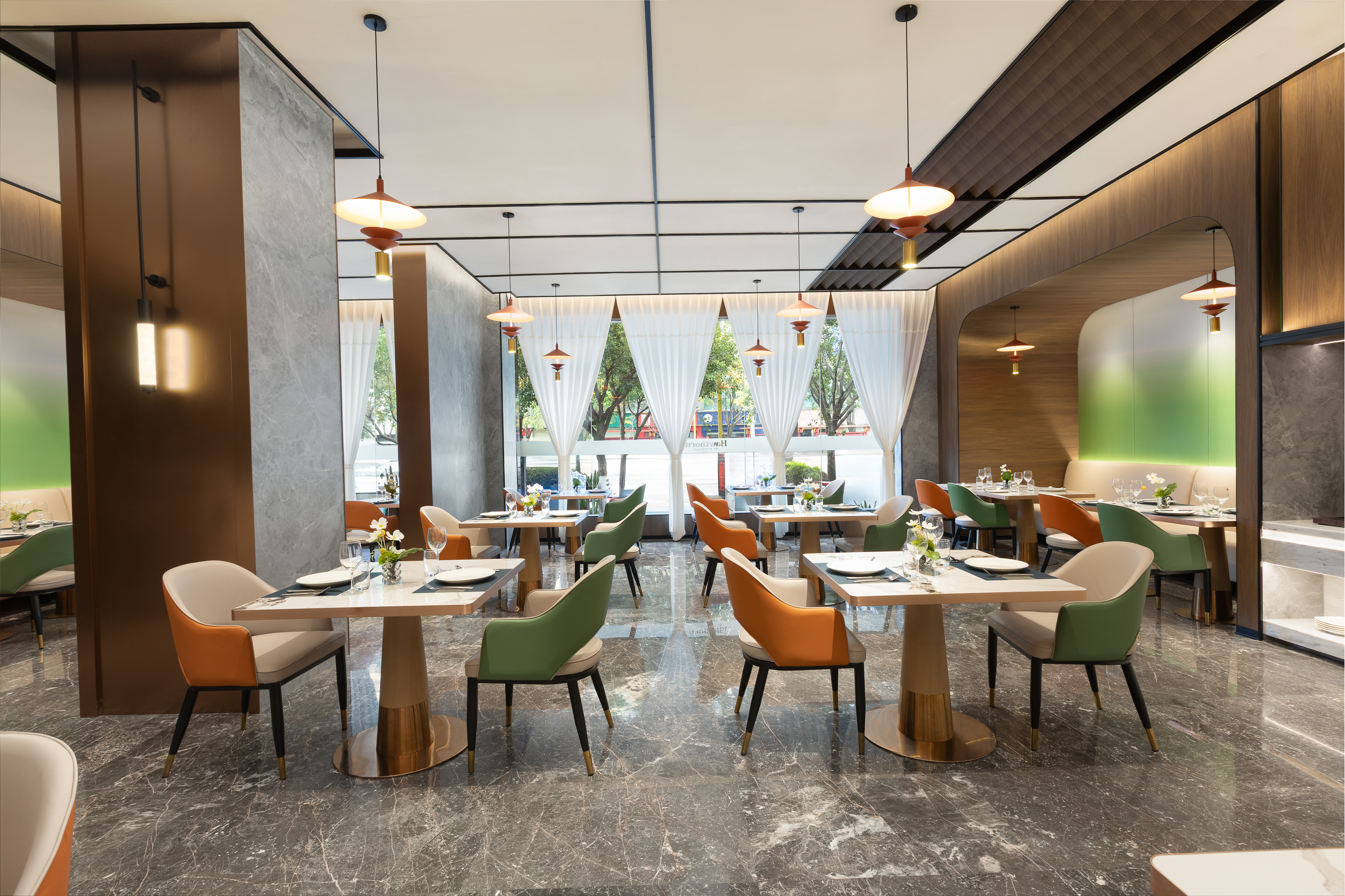 Hawthorn by Wyndham Lincang Linxiang restaurant in Lincang, Other than US/Canada