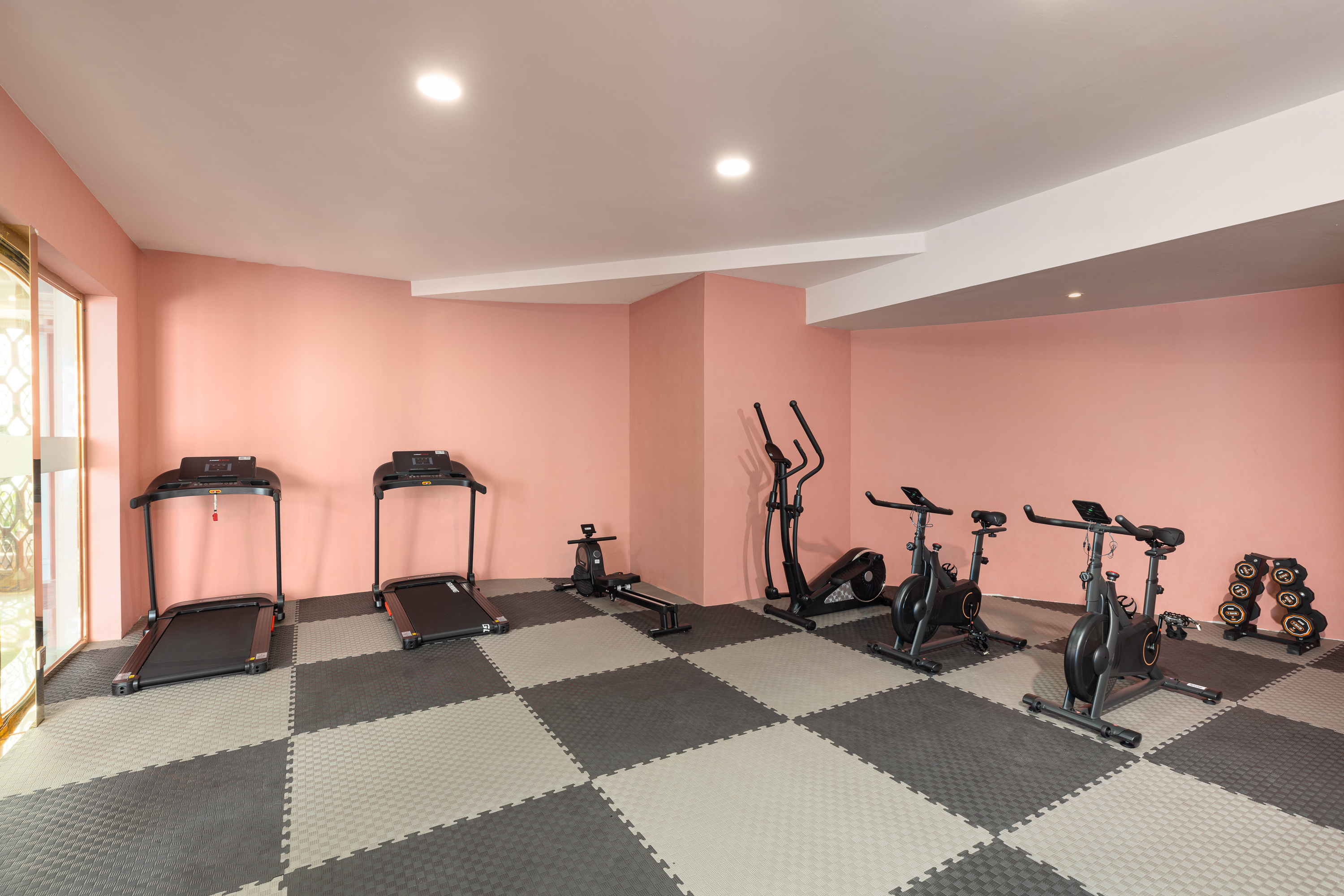 Fitness room at Hawthorn by Wyndham Dehong Mangshi in Mangshi, Dehong Dai Jingpo Aut, Other than US/Canada