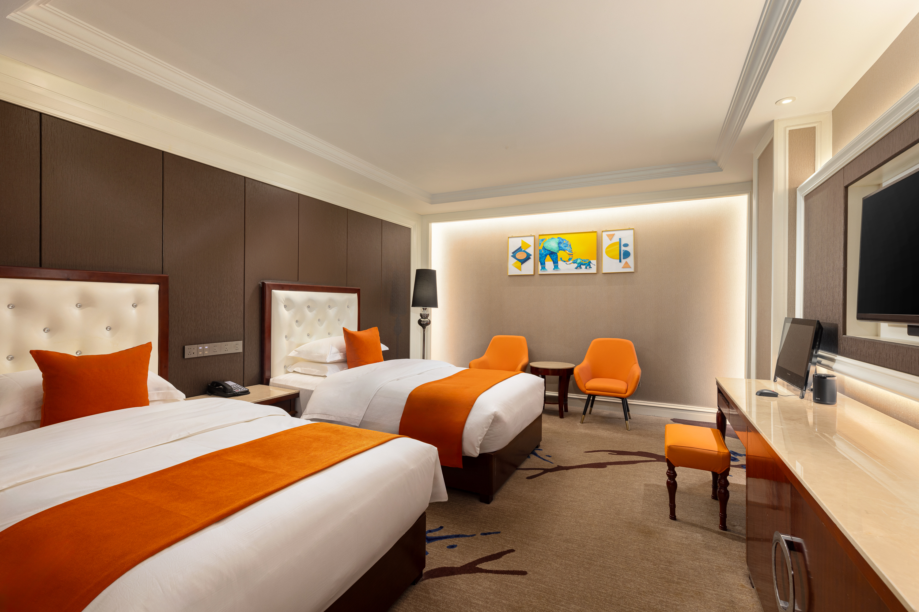 Guest room at the Hawthorn by Wyndham Dehong Mangshi in Mangshi, Dehong Dai Jingpo Aut, Other than US/Canada