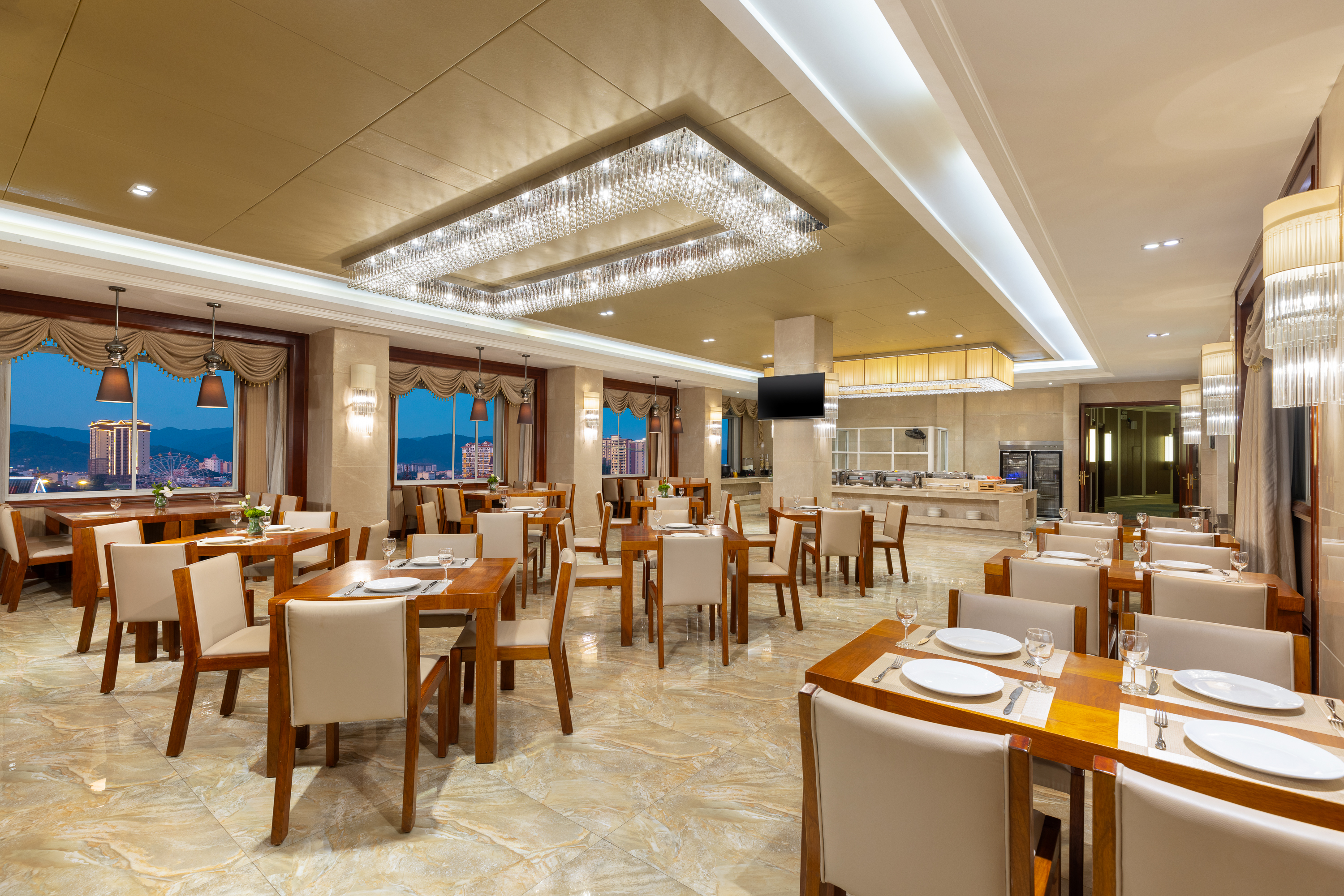 Hawthorn by Wyndham Dehong Mangshi restaurant in Mangshi, Dehong Dai Jingpo Aut, Other than US/Canada