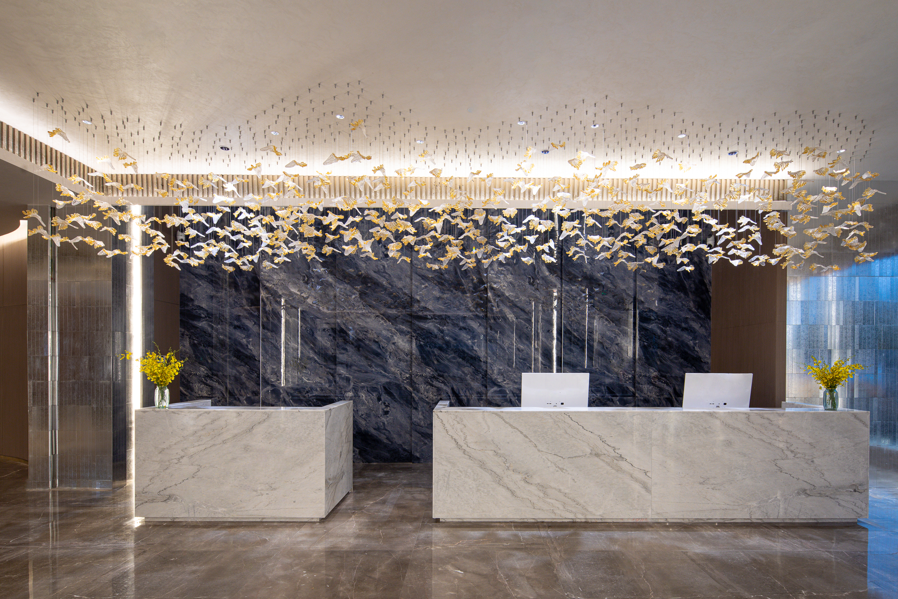 Hawthorn by Wyndham Honghe Mile Hot Spring reception in Mile, Other than US/Canada