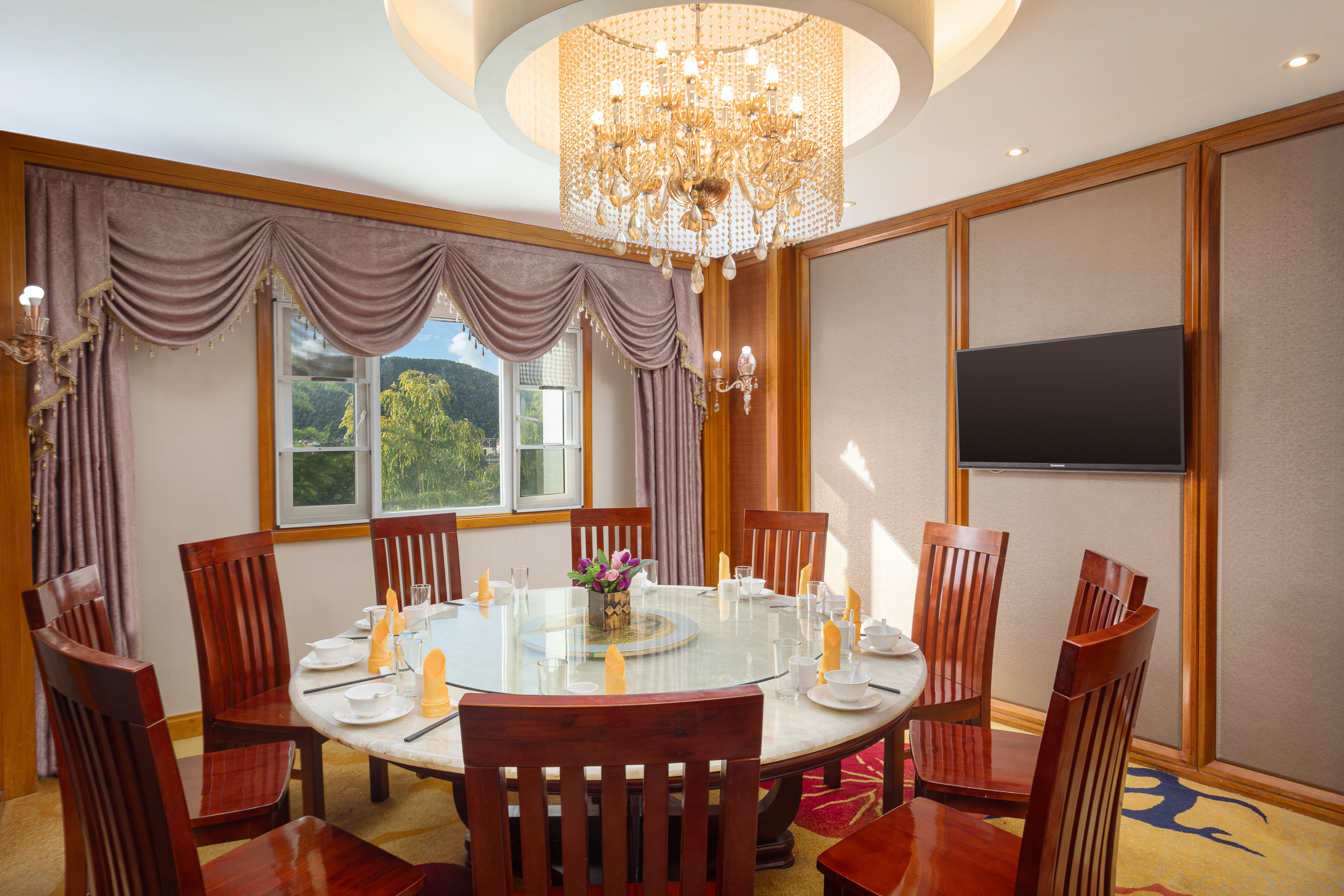 Hawthorn by Wyndham Shangri-la Old Town restaurant in Shangri-La, Other than US/Canada