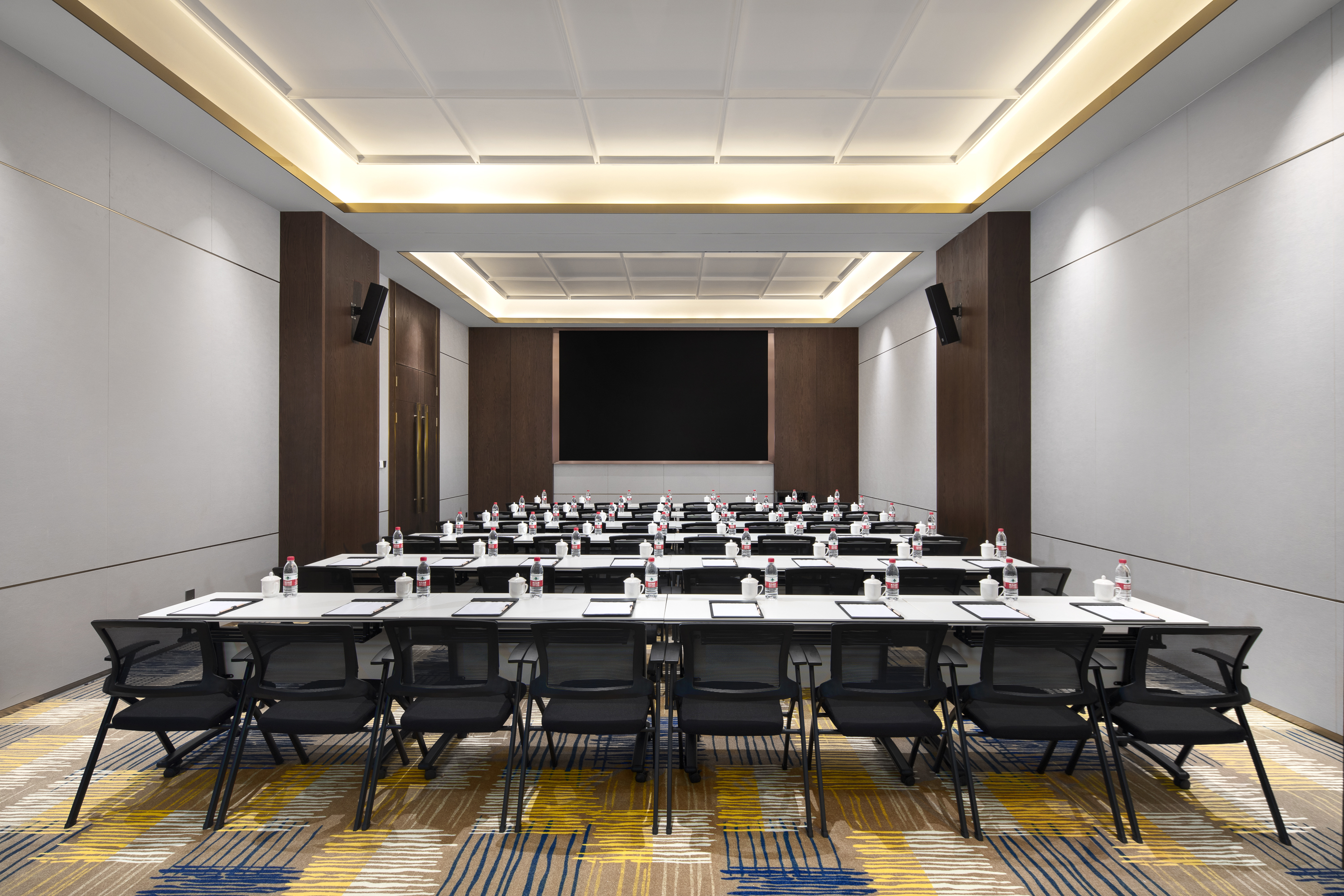Meeting room at Hawthorn by Wyndham Yibin Lizhuang in Yibin, Other than US/Canada